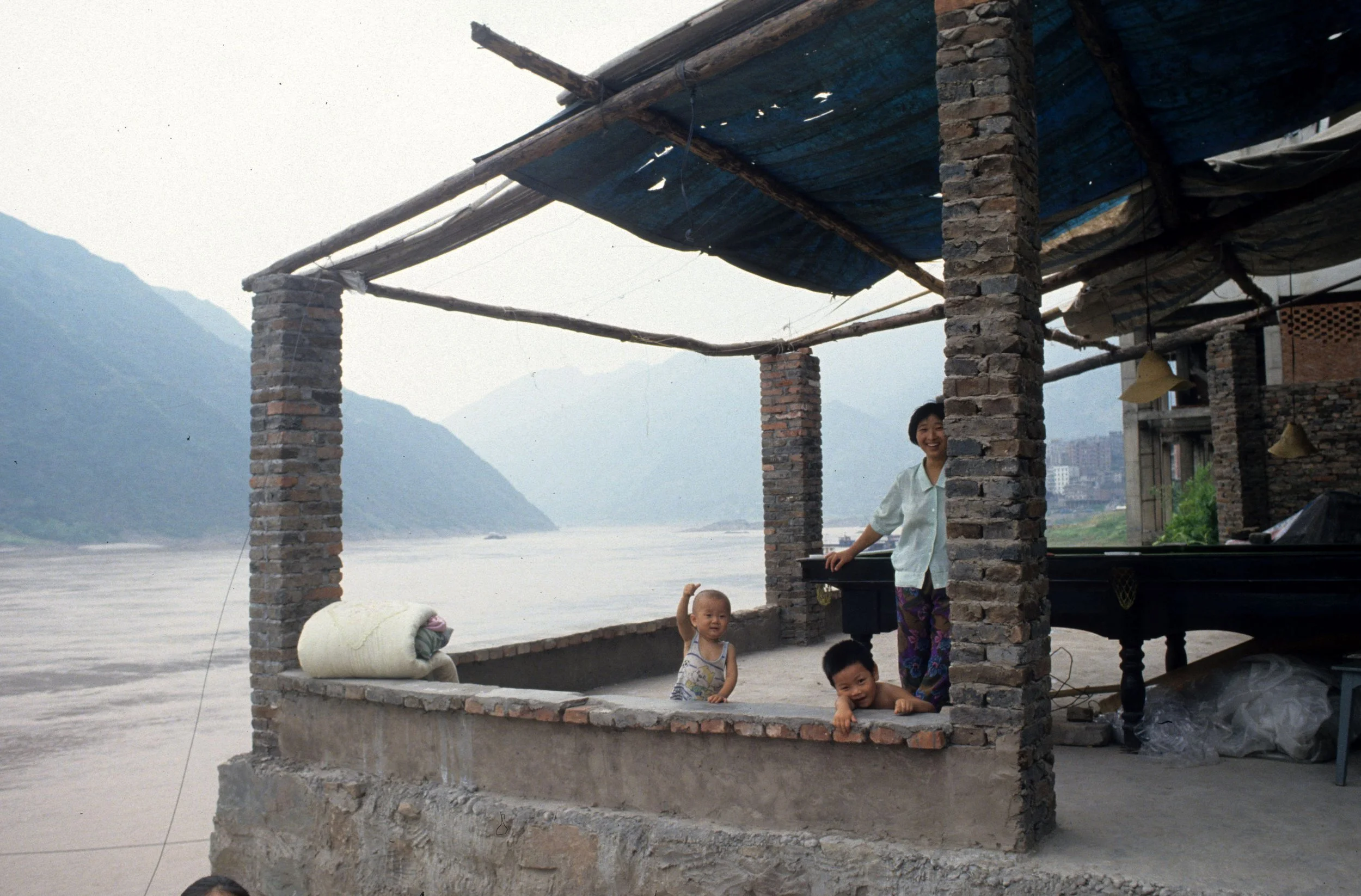 YANGTZE RIVER - SCENERY AND EVENTS (11).jpg