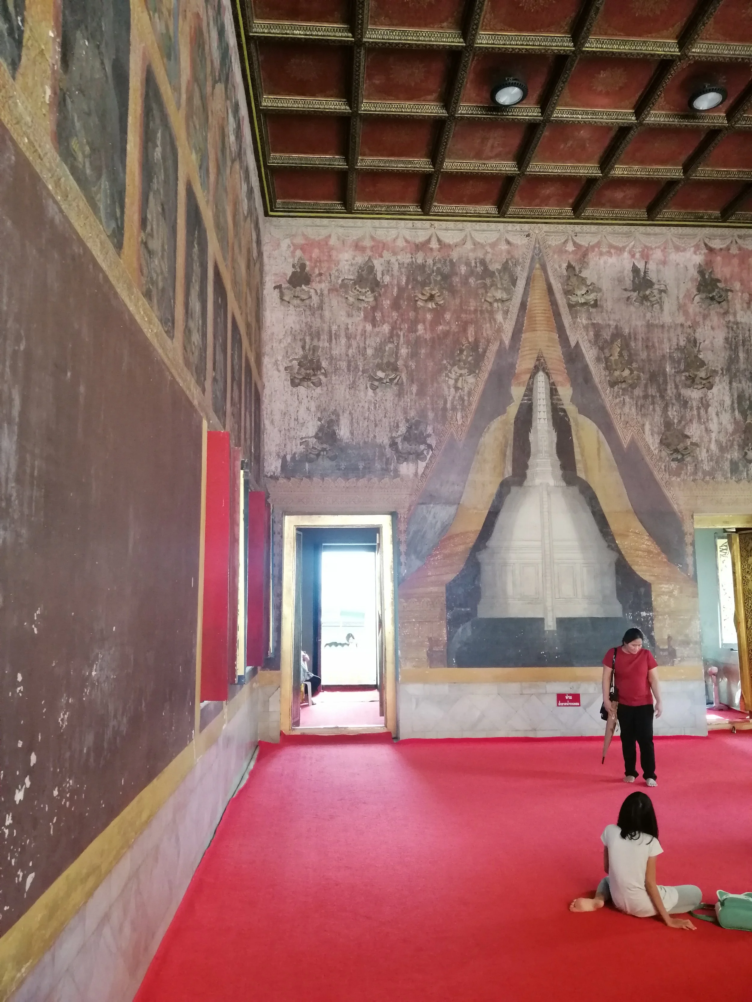 2019 Nakhon Pathom Trip Temples with Cokie (14).jpg