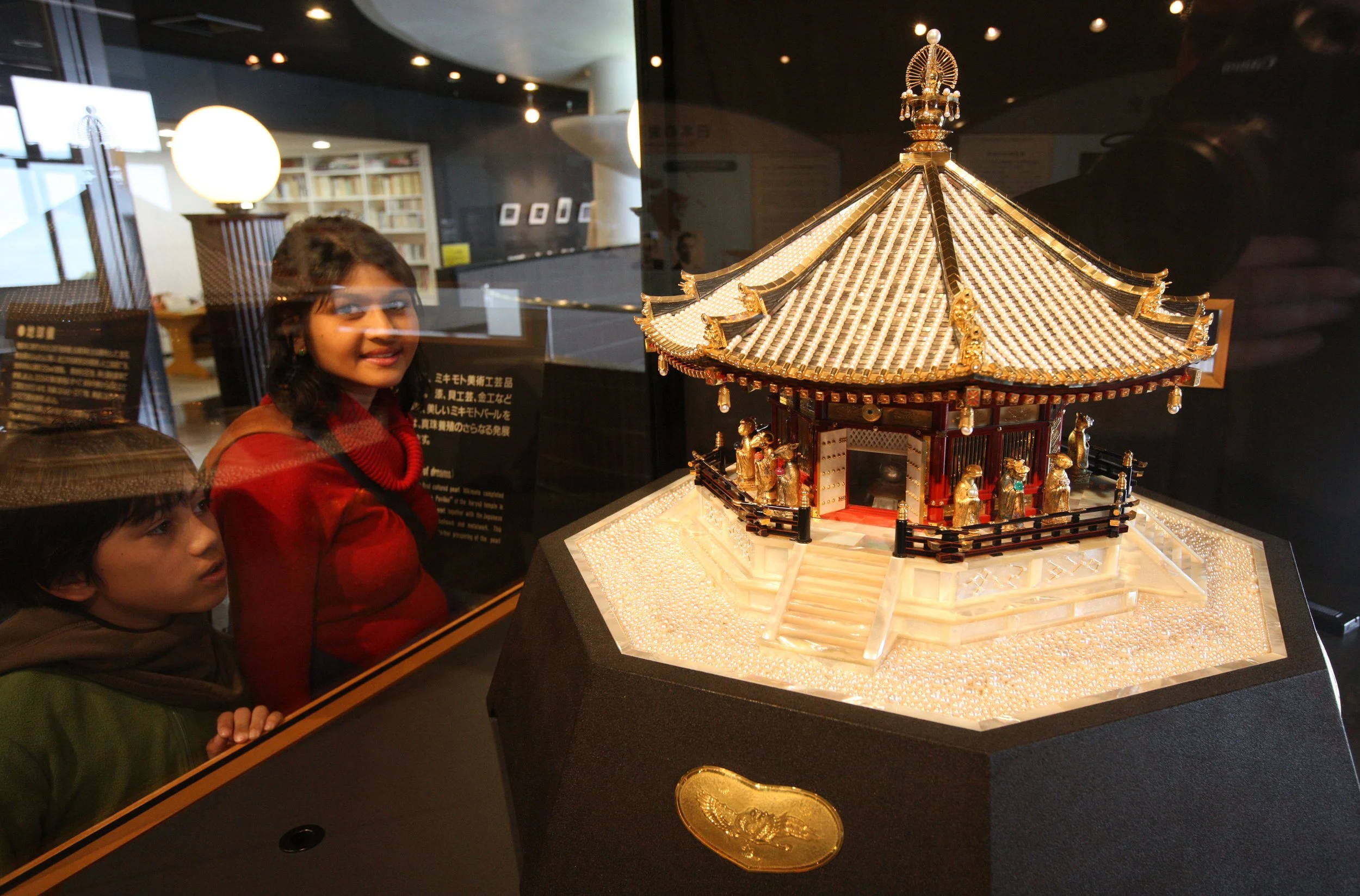 MIKIMOTO PEARL ISLAND AND MUSEUM - TOBA JAPAN (35).JPG