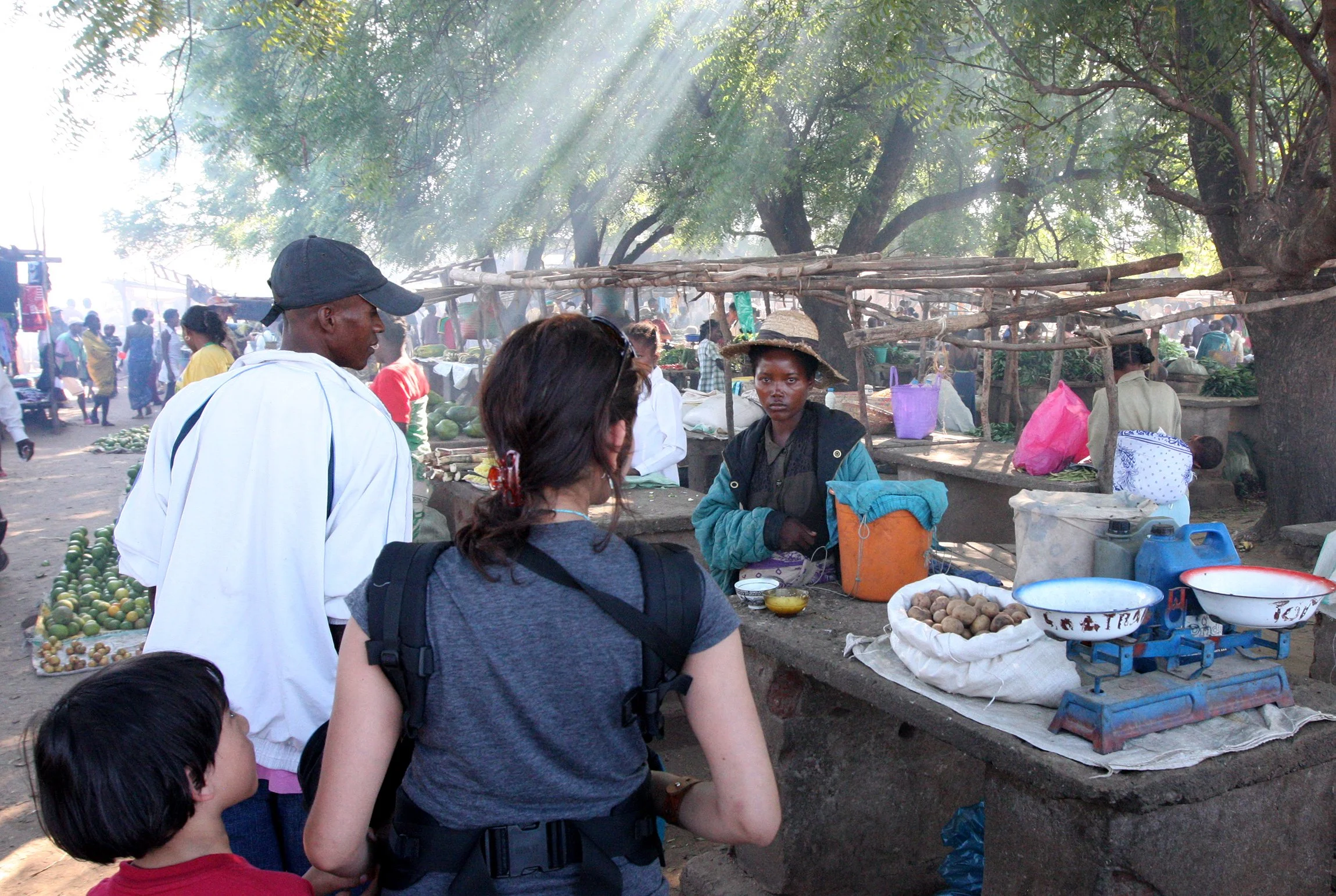 ANTANDROY VILLAGE - MARKET DAY (24).JPG