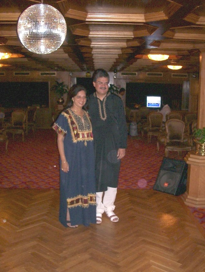 NILE CRUISE PARTY (1).JPG