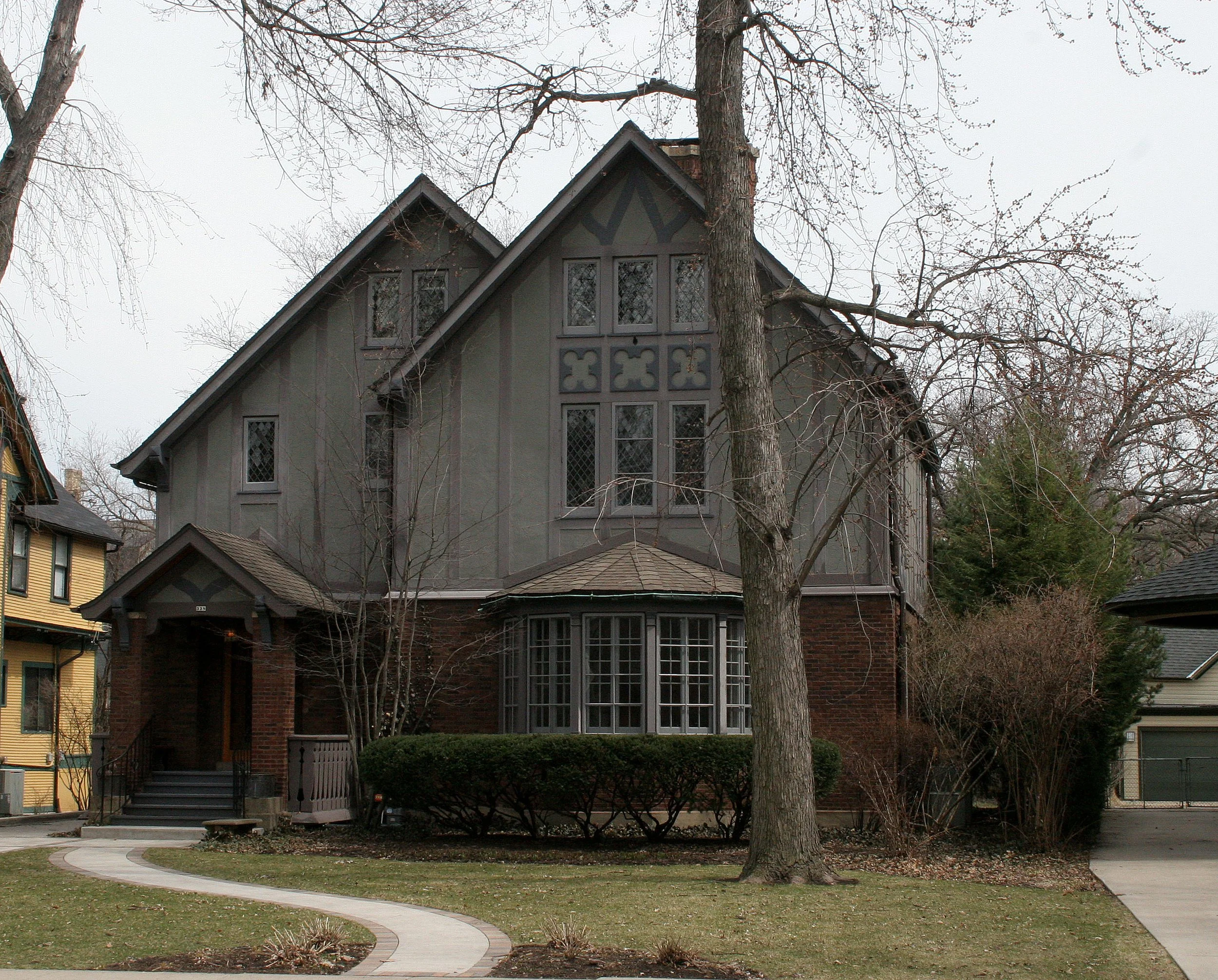 2008-4-3 CHICAGO SPRING TRIP - FRANK LLOYD WRIGHT HOMES OAK PARK (14).JPG