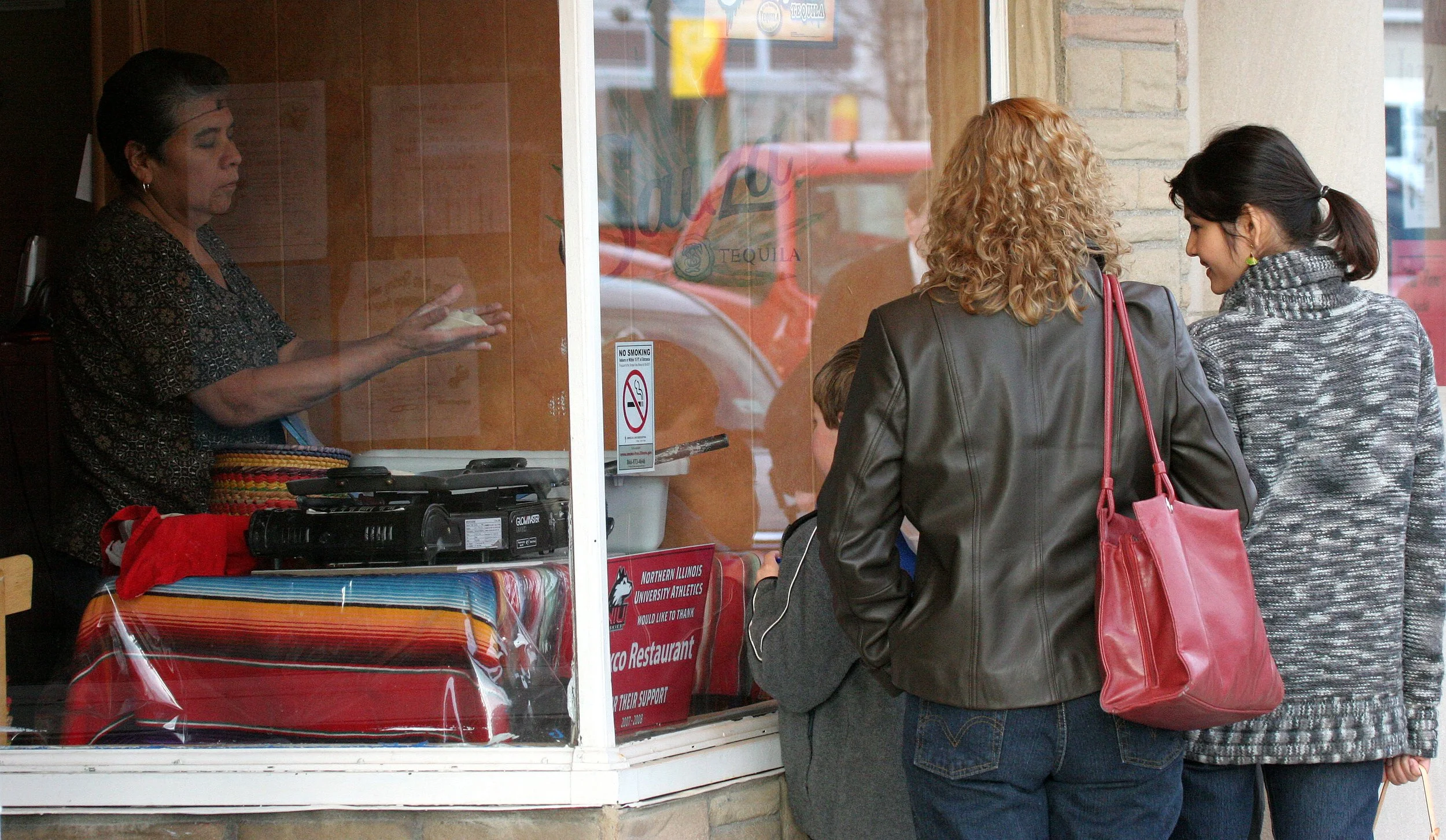 2008-4-4 CHICAGO SPRING TRIP - SYCAMORE MEXICAN RESTAURANT.JPG