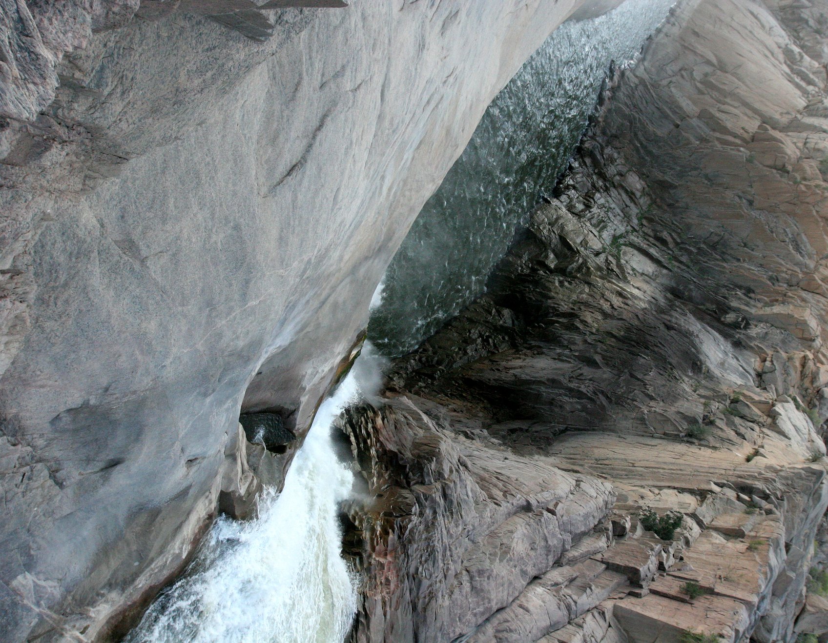 AUGRABIES FALLS NATIONAL PARK SOUTH AFRICA - VIEWS OF THE CANYON AND DESERT (24).JPG