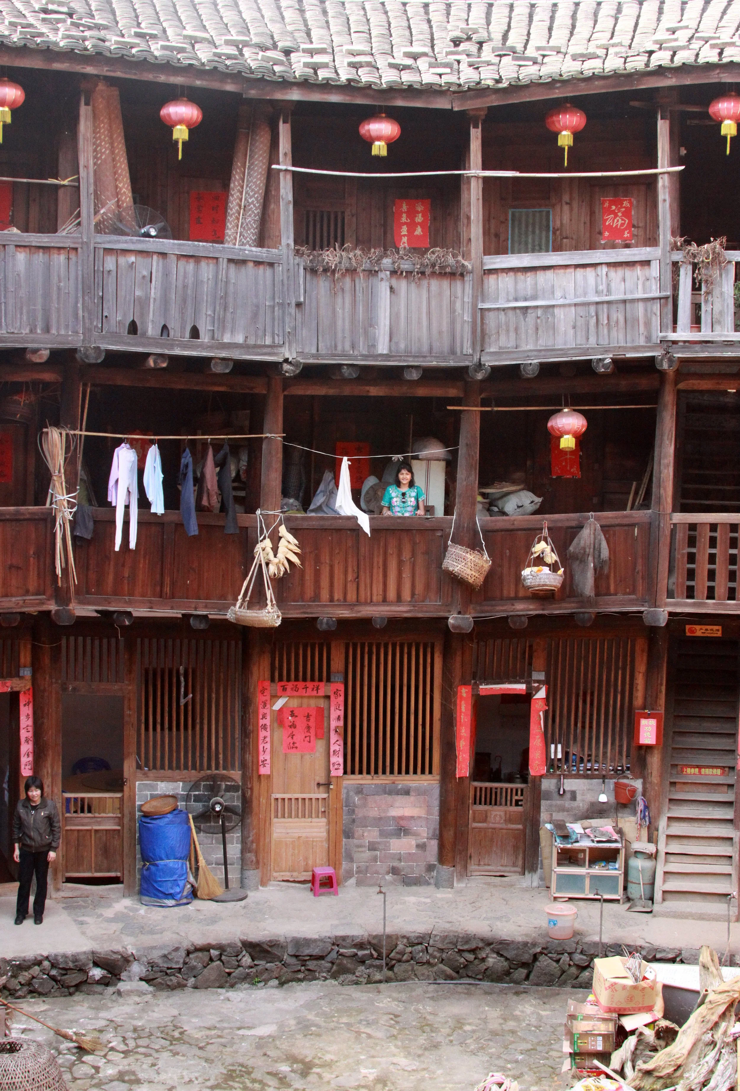 TIANLOUKENG HAKKA CLUSTER - FUJIAN CHINA (61).JPG