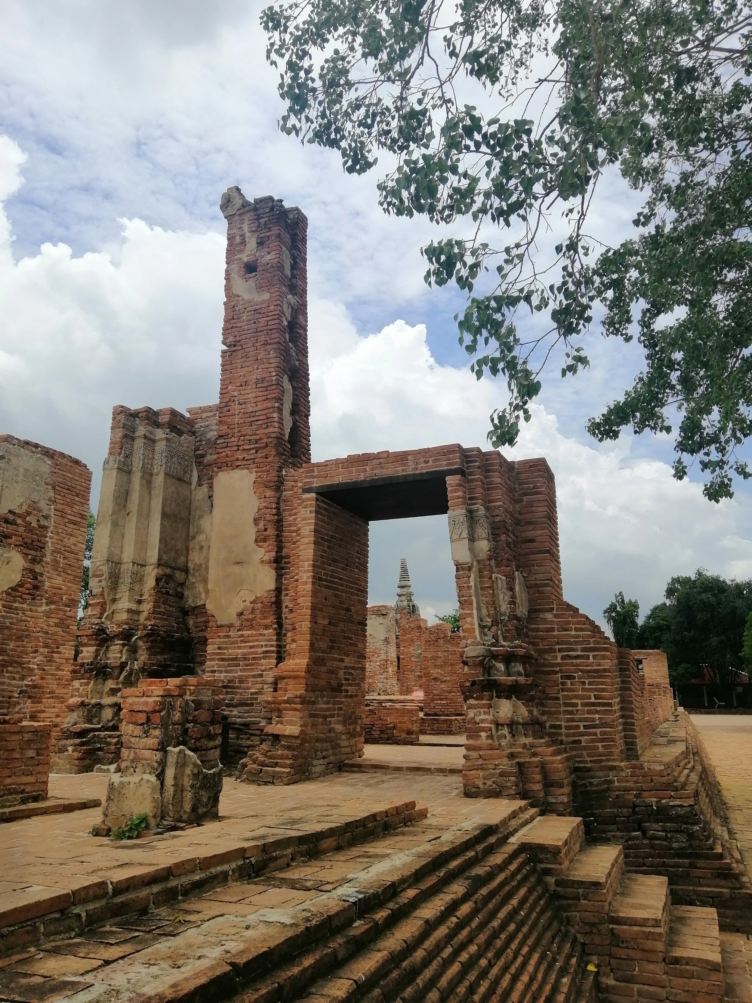 2019 Ayutthaya Wat Phukhao Thong Summer Road Trip (7).jpg