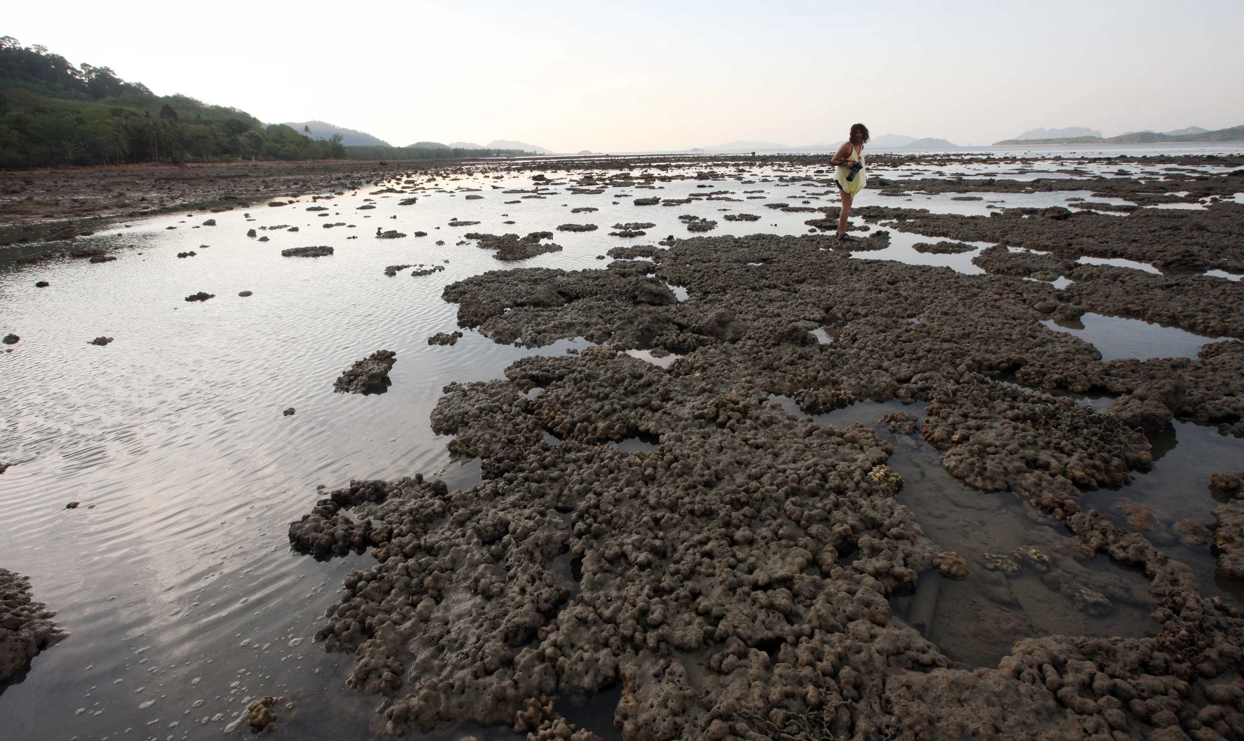 2015 Koh Lanta Songkran with friends from ISB (238).JPG