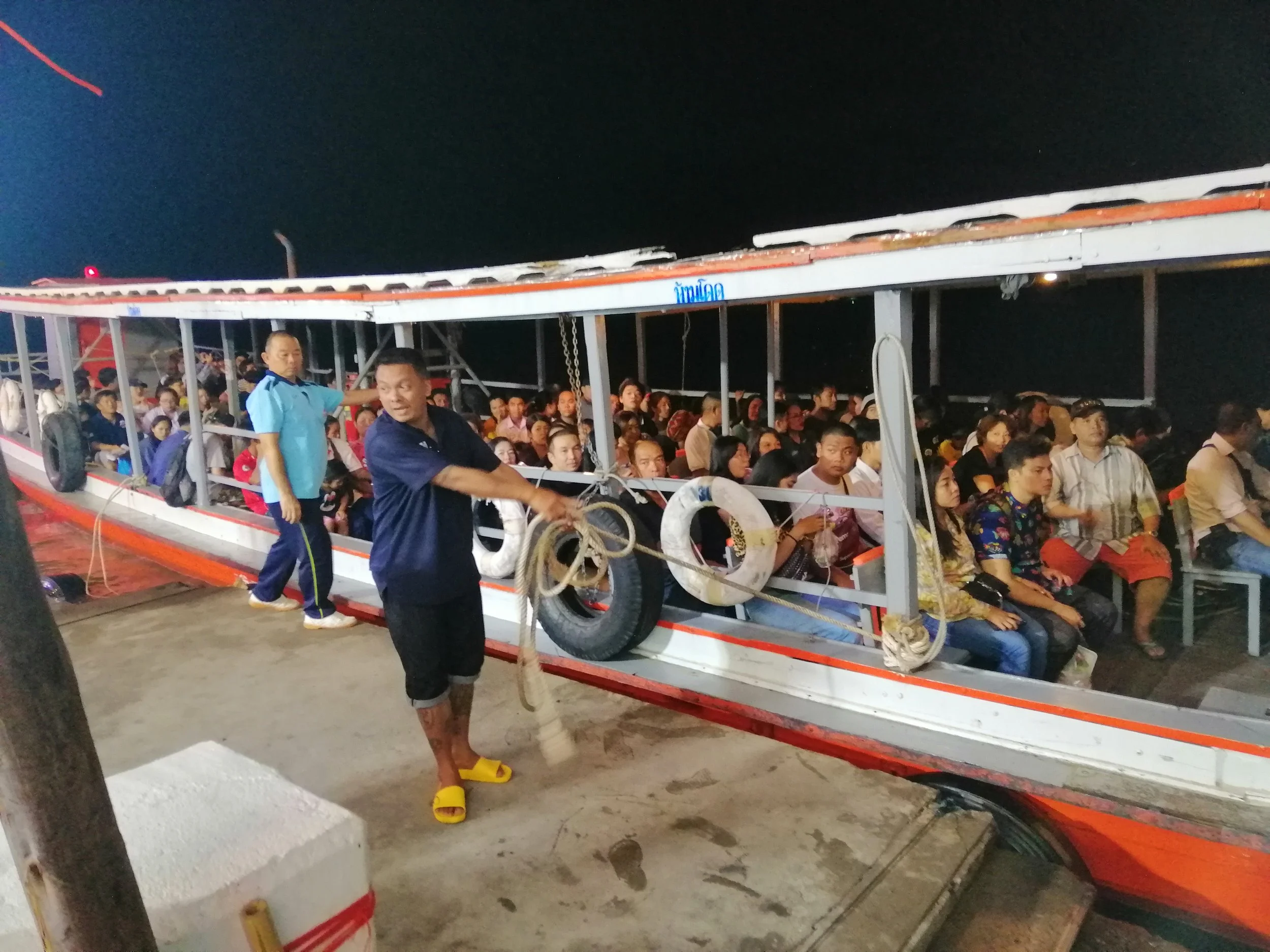 2019 Samut Prakan - Phra Samut Chedi(90).jpg