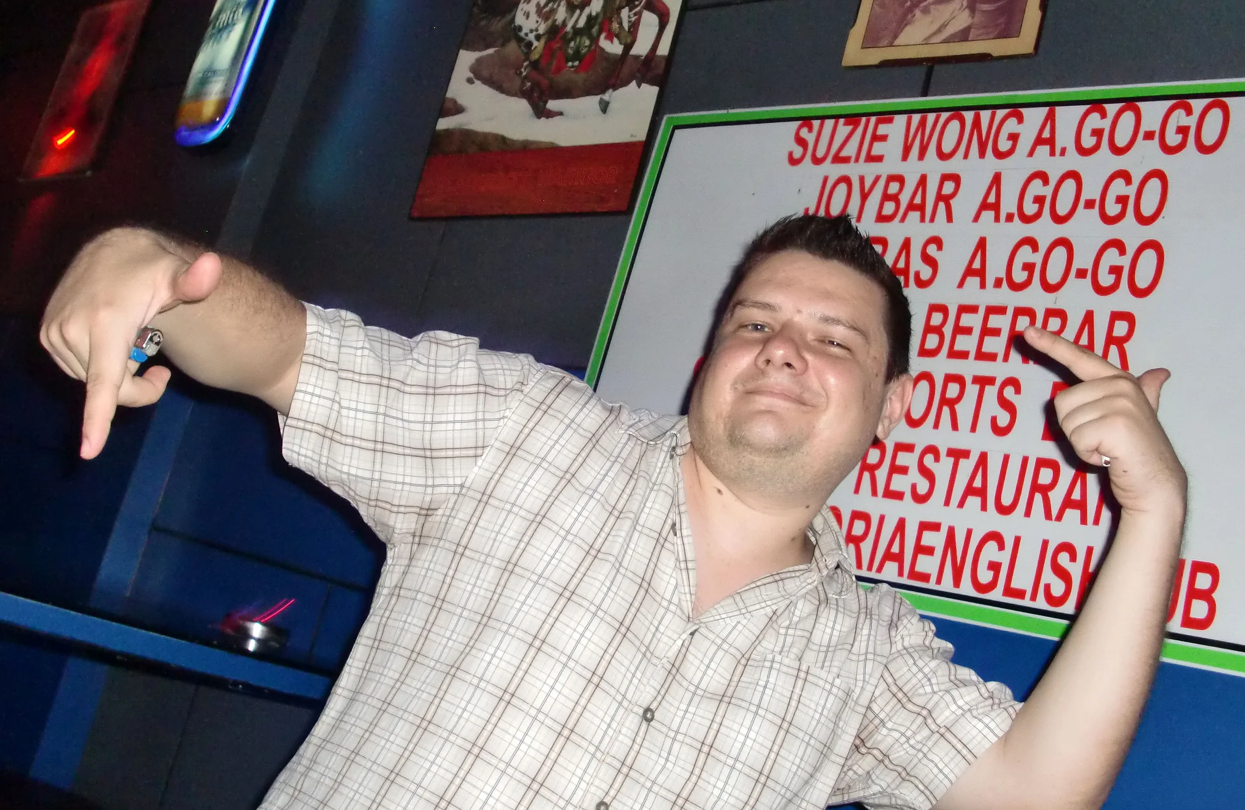 2010 Bangkok Soi Cowboy with Friends and Family (55).JPG