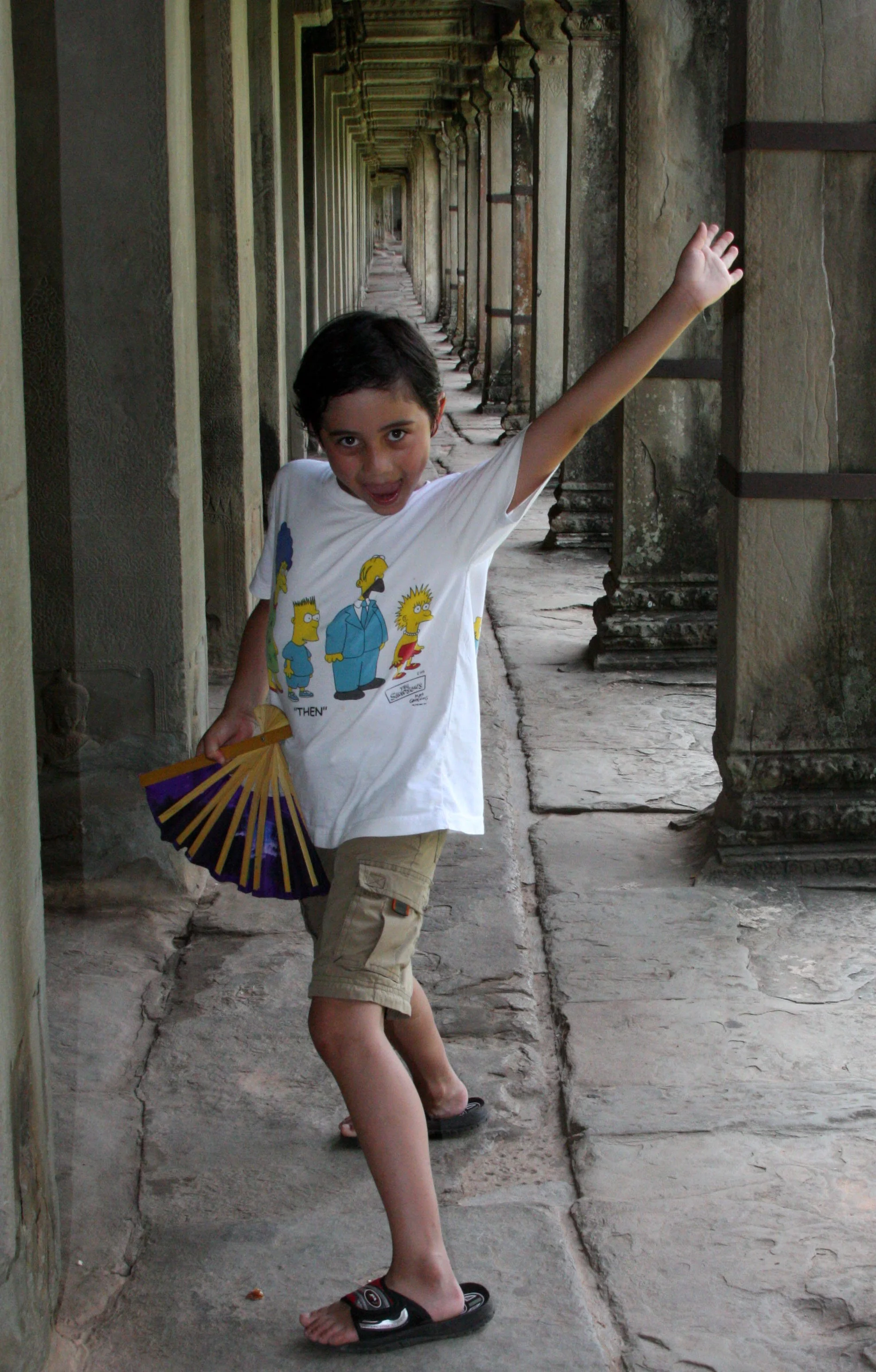 ANGKOR WAT CAMBODIA - JULY 2010 (9).JPG
