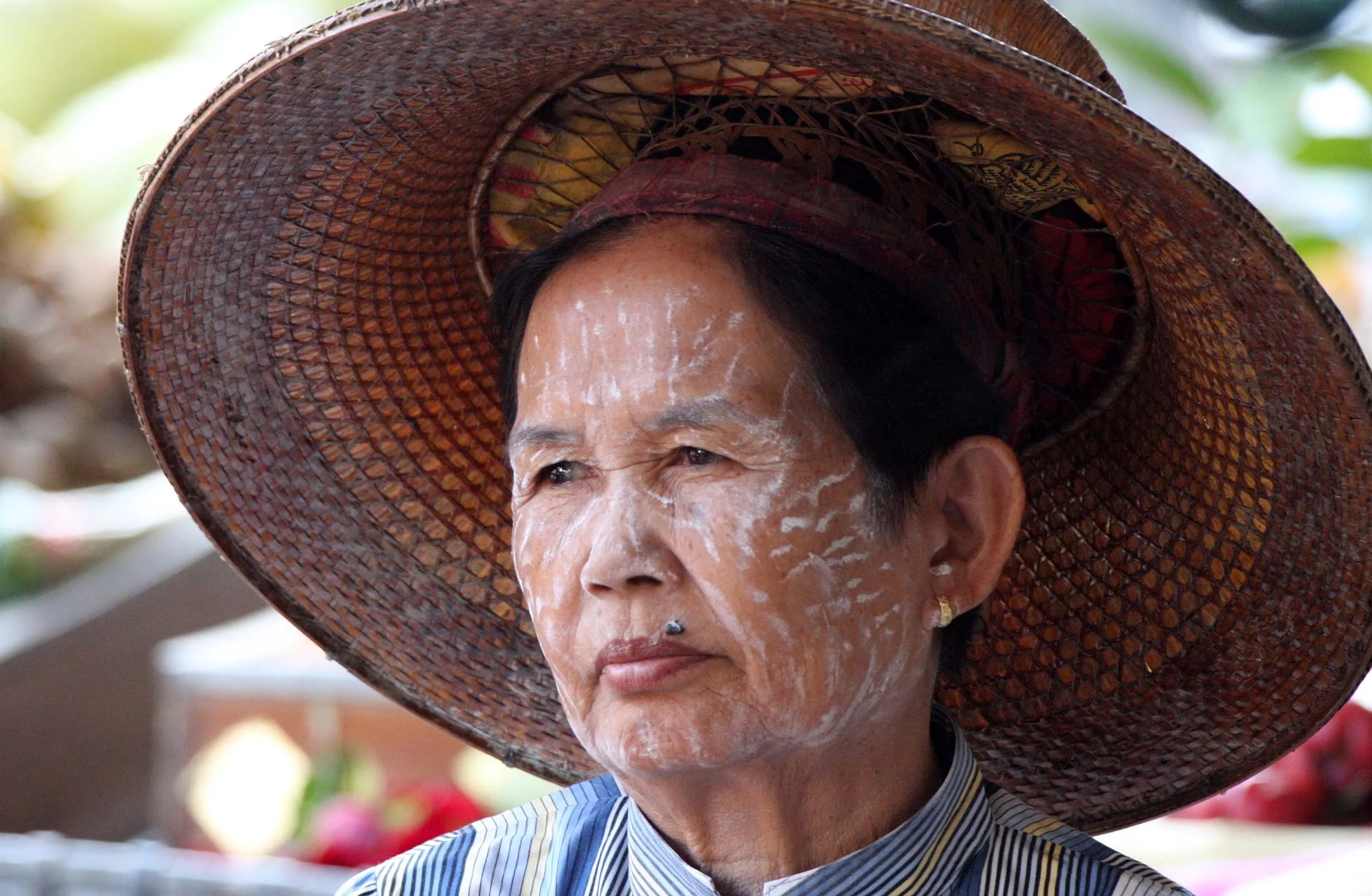 2008 Damnoen Saduak Floating Market Day Trip (100).JPG