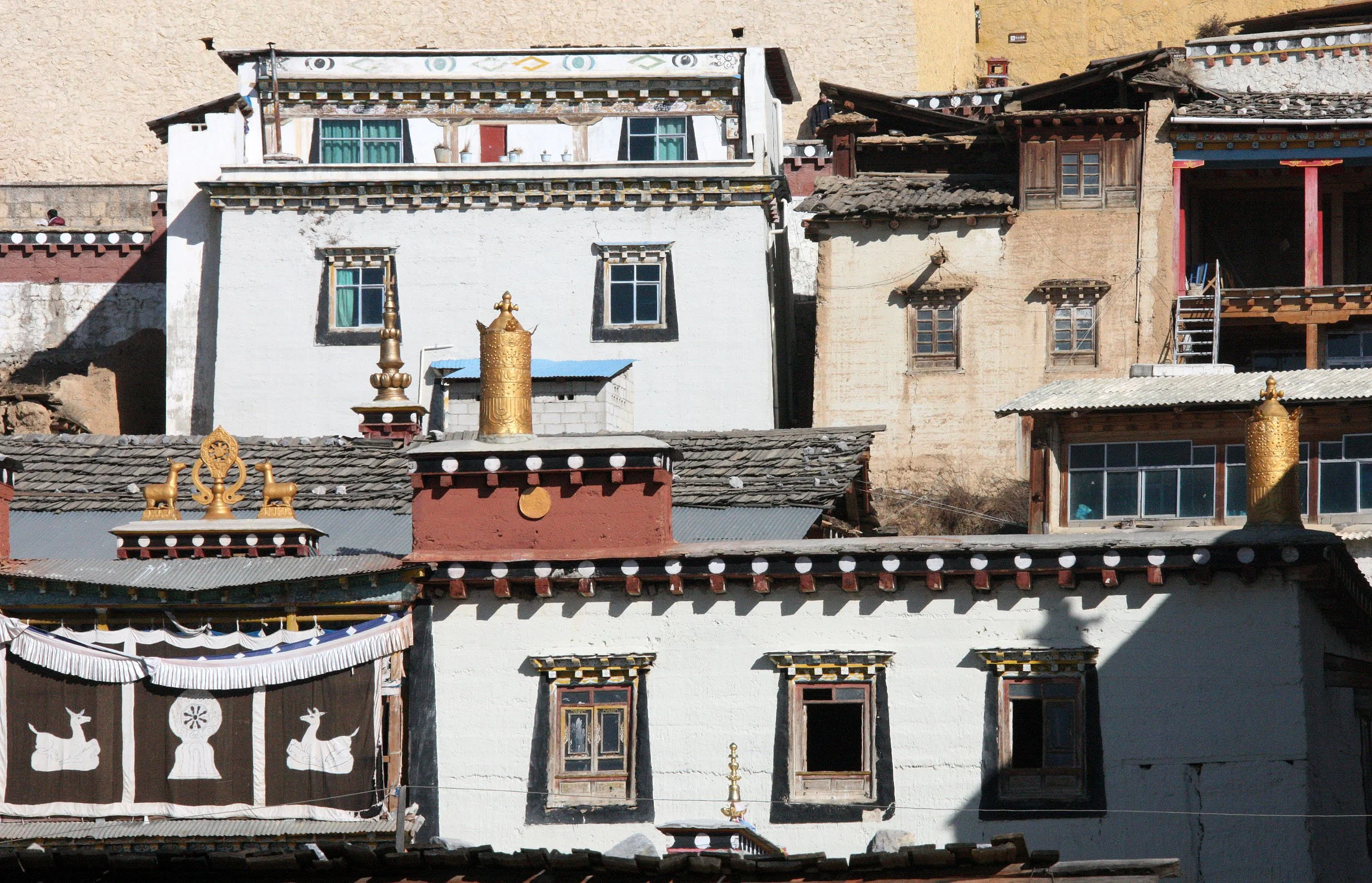 YUNNAN - SHANGRI LA - SONGZANLIN TEMPLE (62).JPG