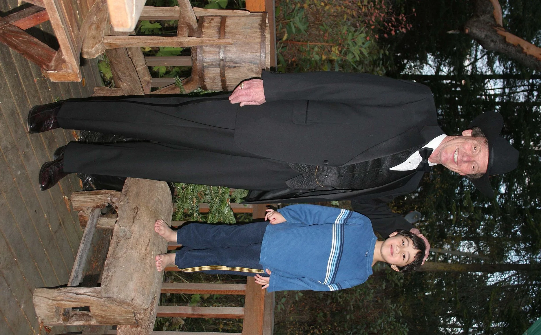 2007-11-3 PAPA IN TUX.jpg