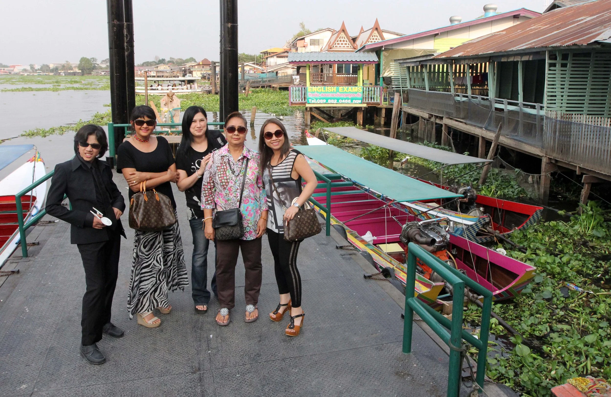 2019 Ann & Noi Visit Bangkok (23).JPG