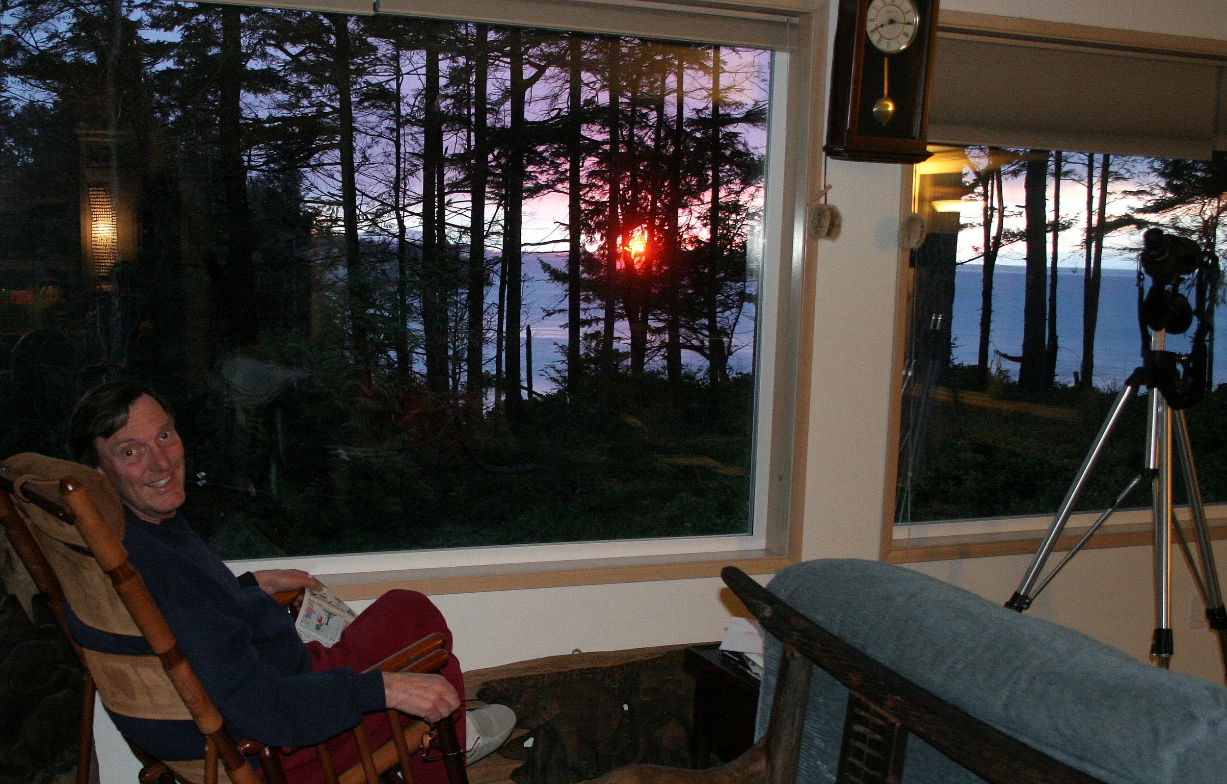 2008-4-20 SUNSET ON LAKEFARM.JPG