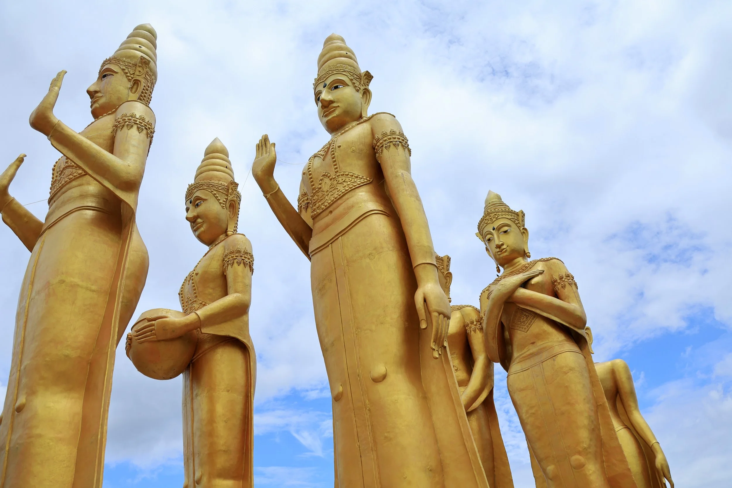 Wat Phra That Chom Chan in the Fai Kwang Subdistrict of Phayao Province, Thailand (3).jpg
