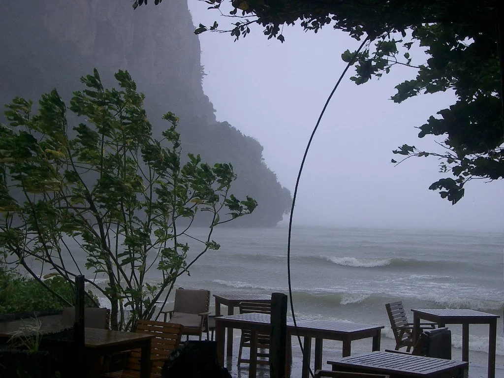 KRABI - RAILEY BEACH - 2004 (34).JPG