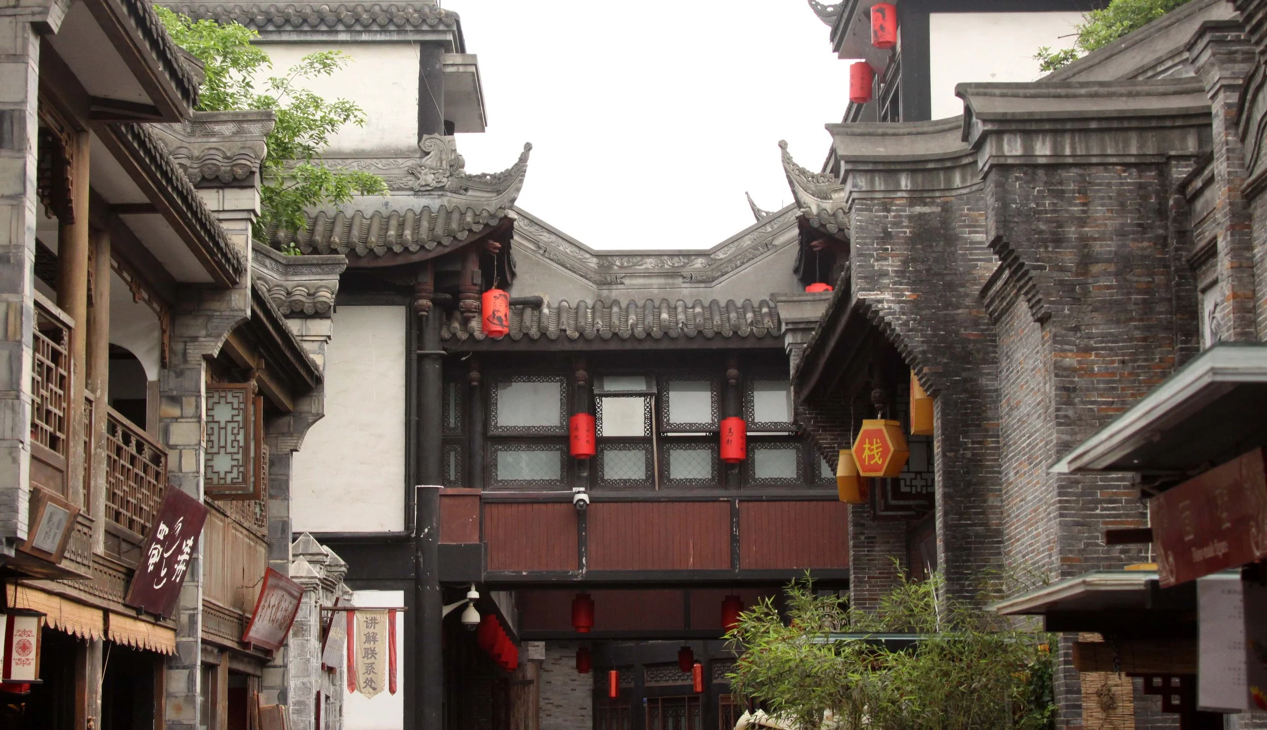 CHENGDU - JINLI STREET - CHINA ALIVE 2011 (8).JPG