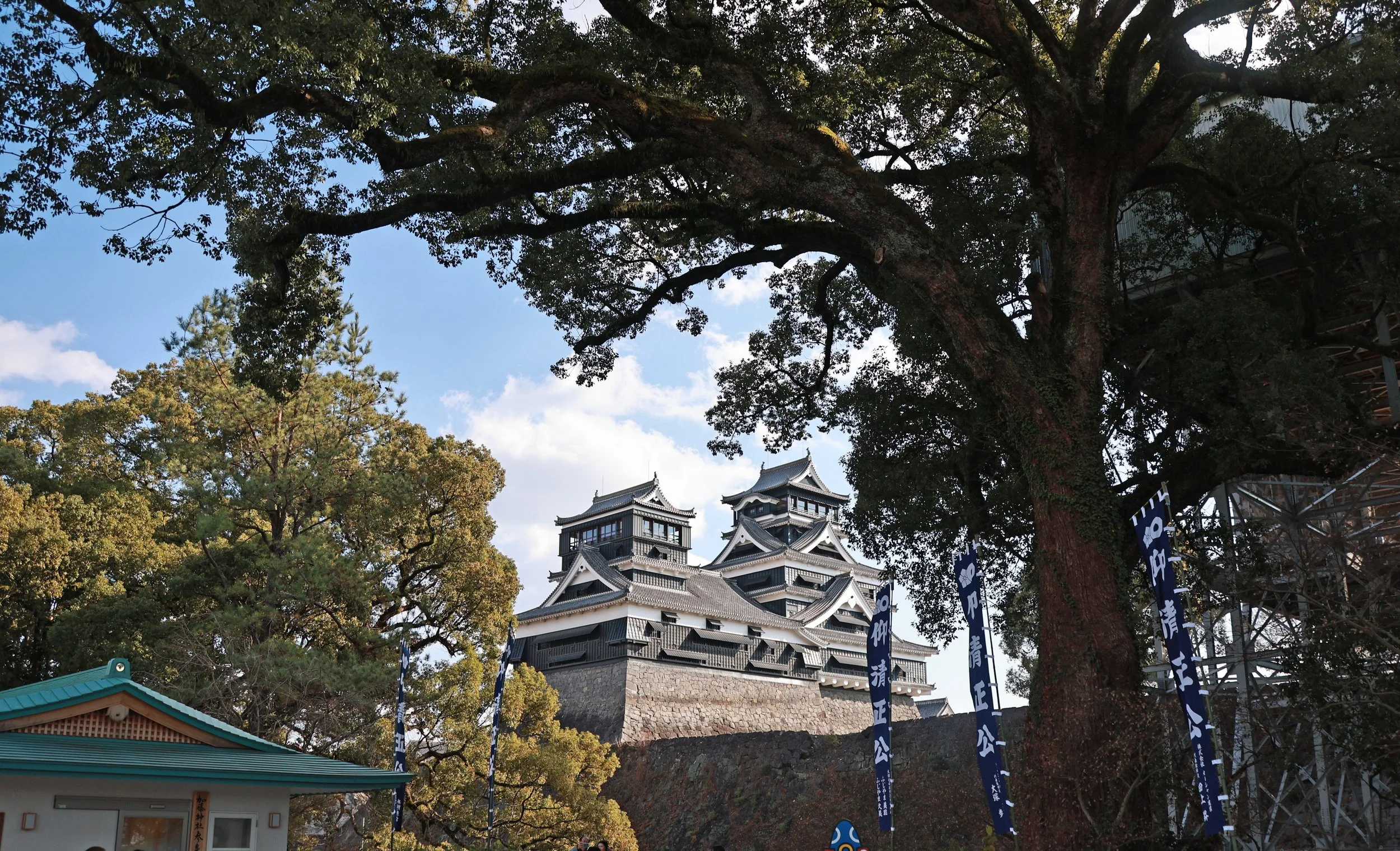 Kumamoto Castle - Kumamoto, Kyushu Japan (13).jpg
