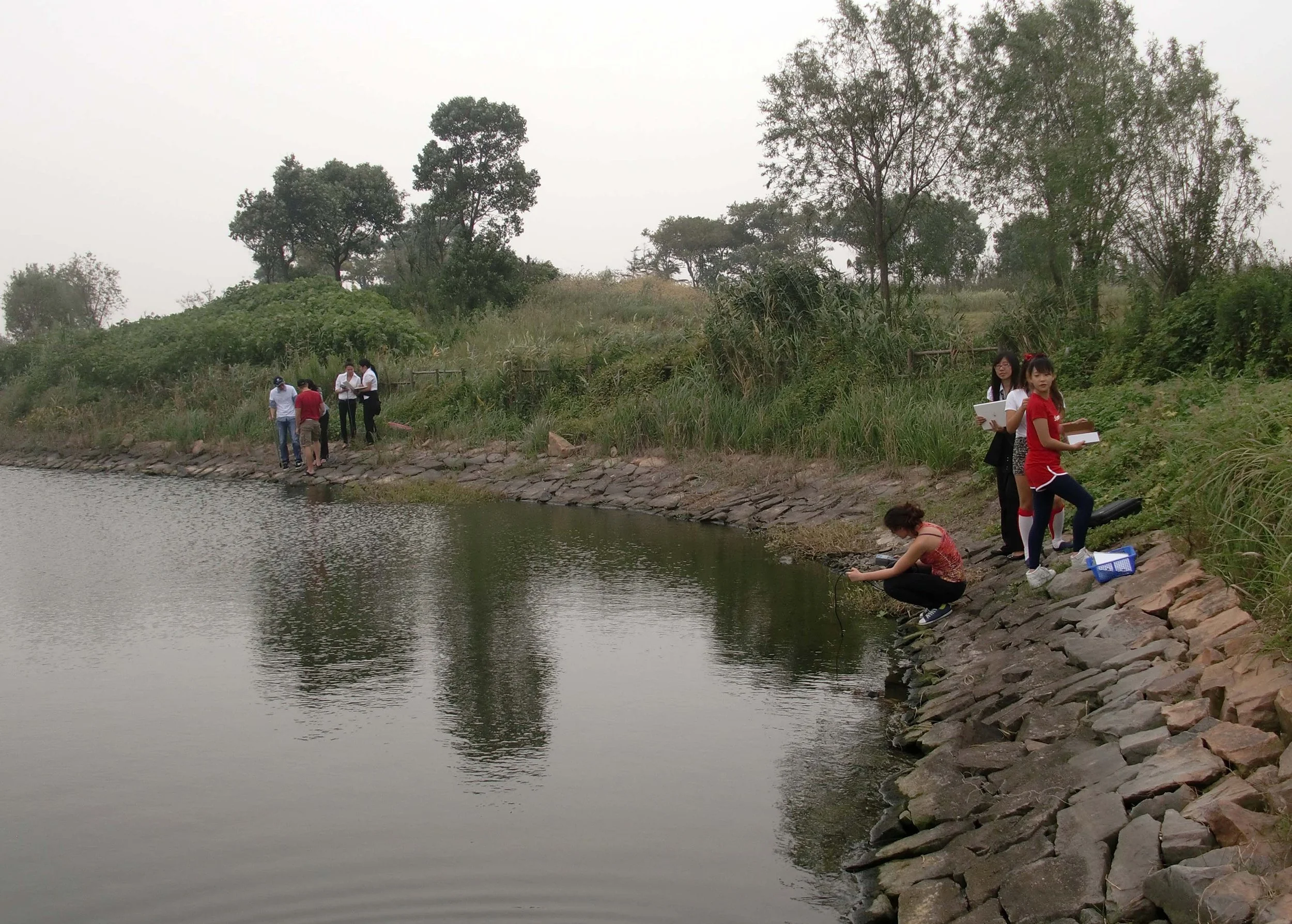 SOIL LAB - SAS APES CLASS FALL 2011 (26).JPG