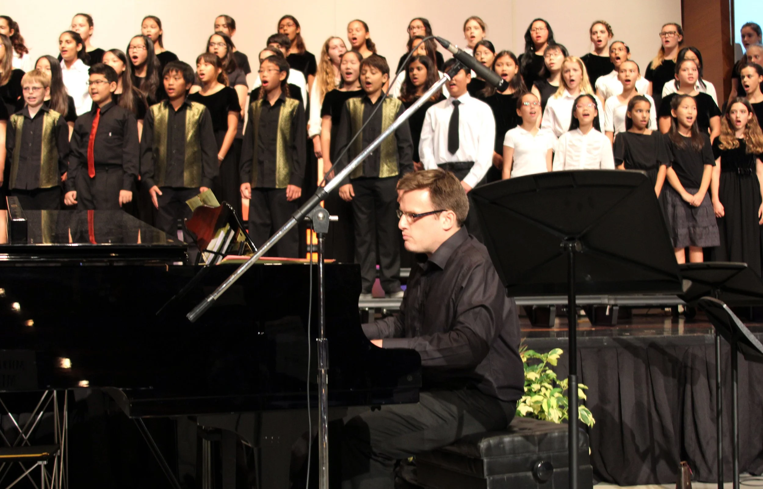 2014 Choir Concert at ISB (40).JPG