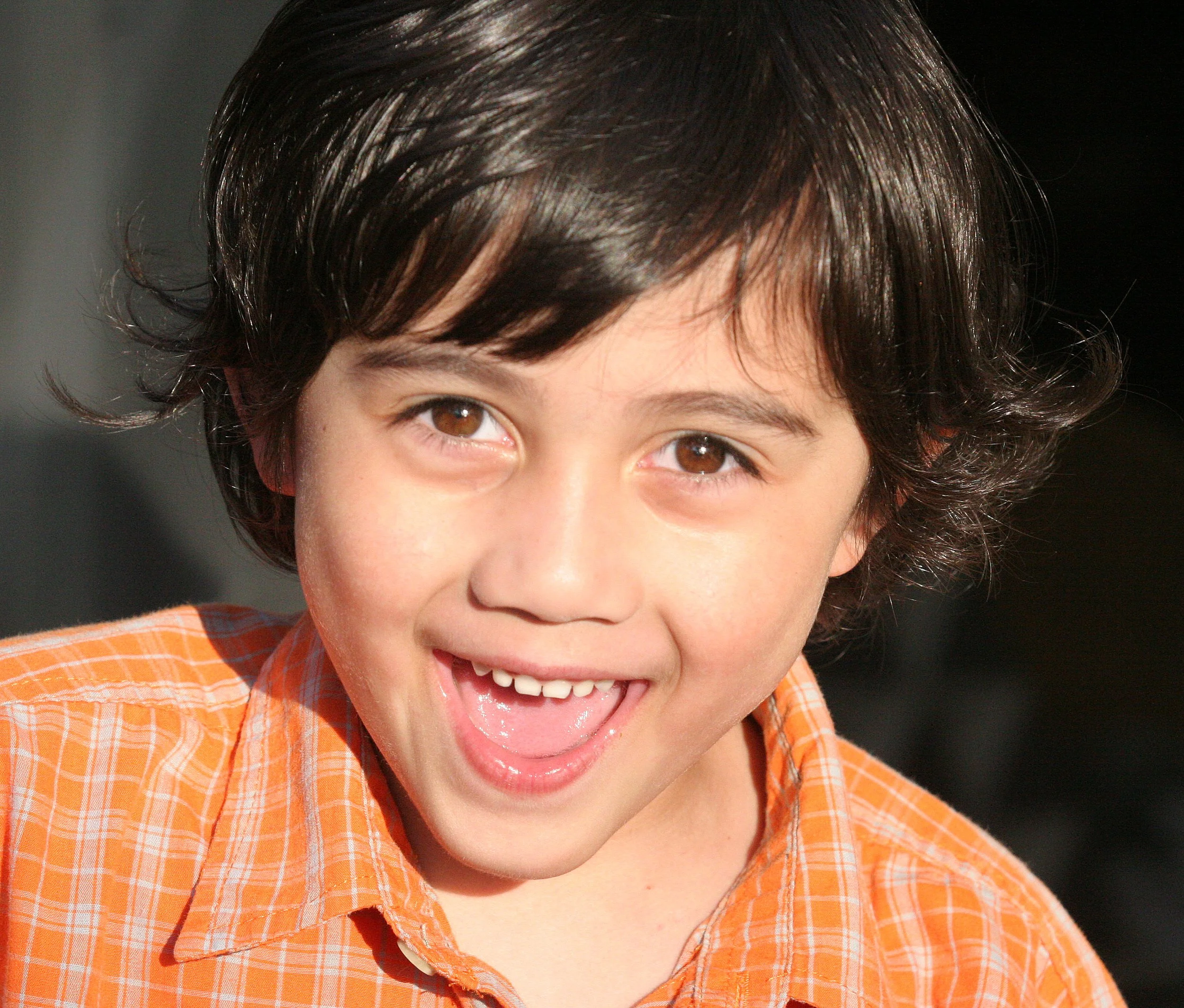 2008-5-15 PLAYING AT LAKE FARM (27).JPG