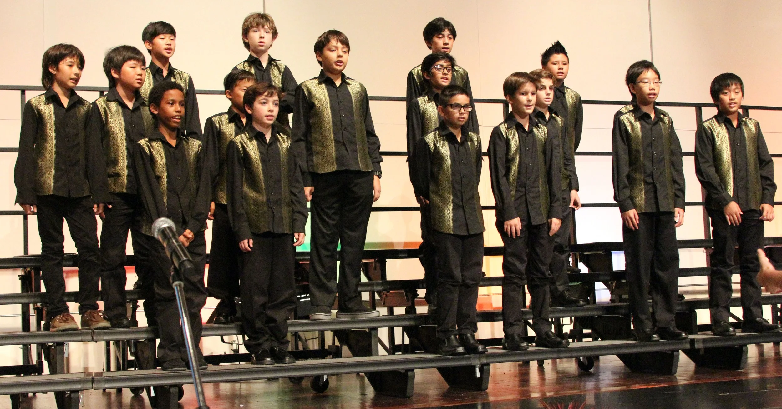 2014 Choir Concert at ISB (3).JPG