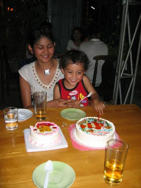 2005 Nakhonsithammarat with Family (47).jpg