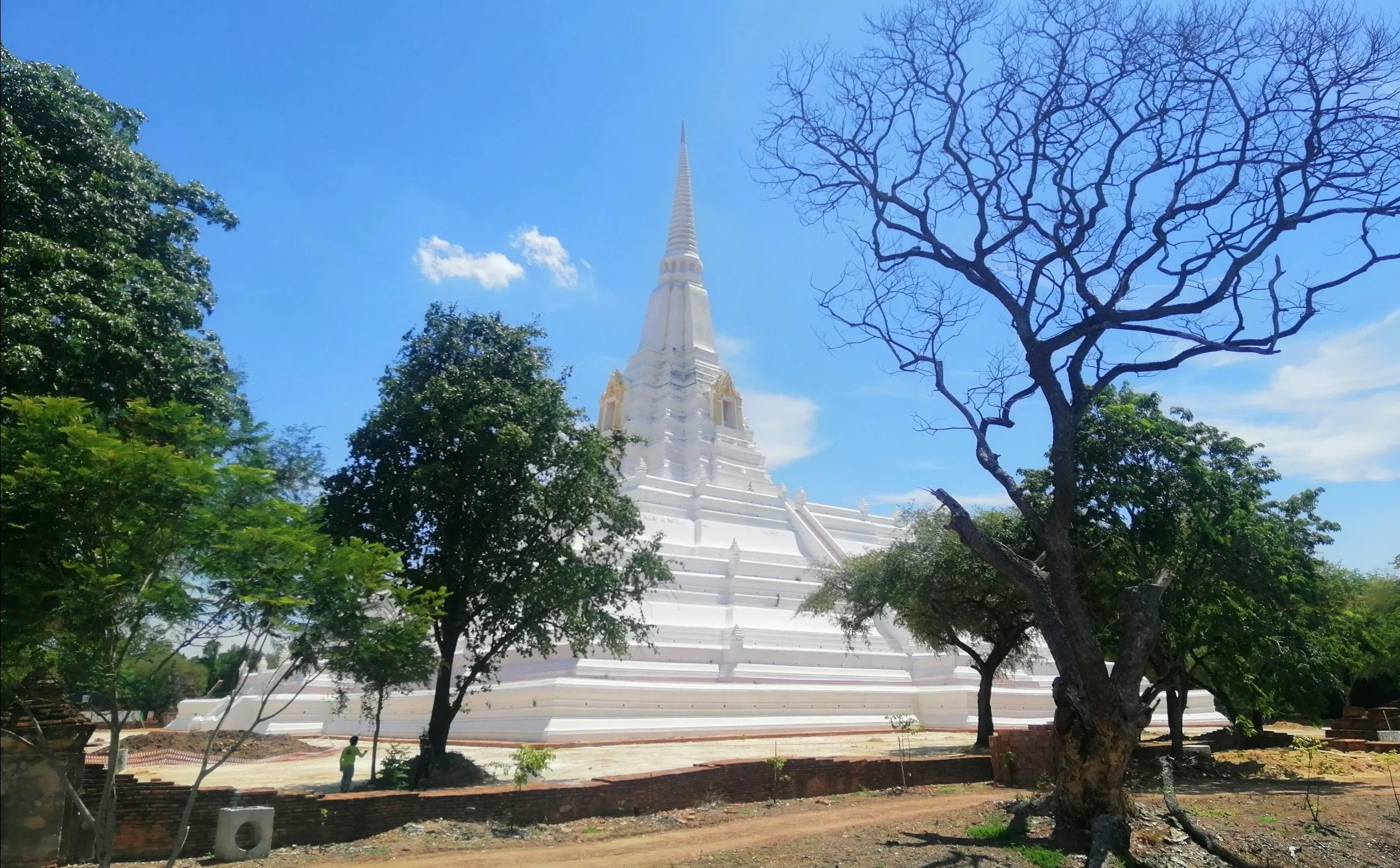2020 Ayutthaya with Liana & Gift and Mom (205).jpg