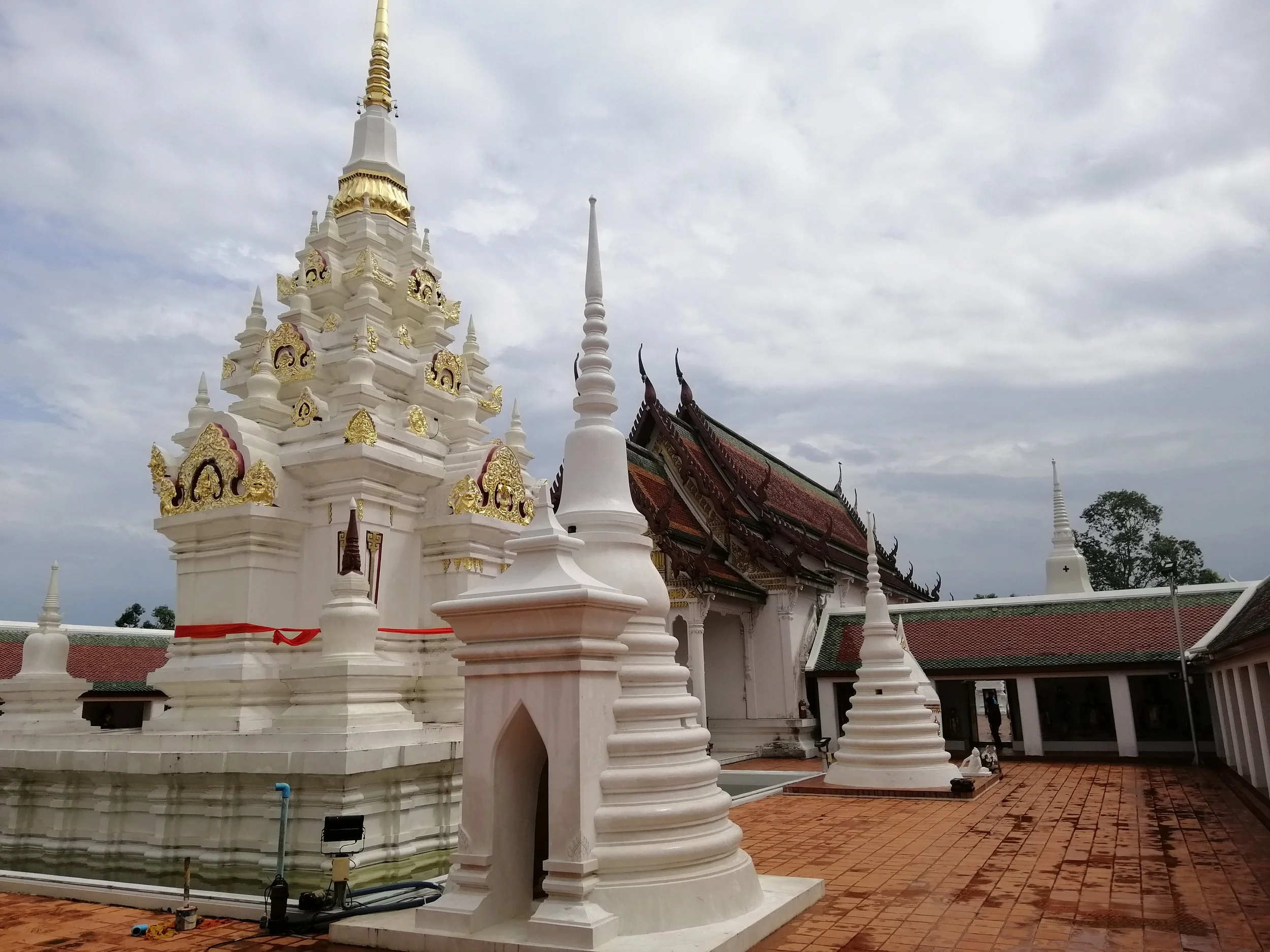 2018 Chaiya Wat Phra Borommathat Chaiya (14).jpg