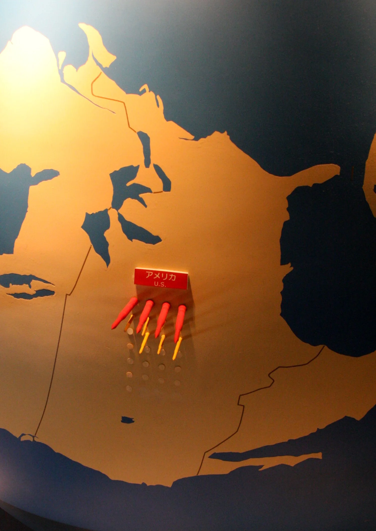 HIROSHIMA - MAY 2009 - A-BOMB MUSEUM (8).JPG