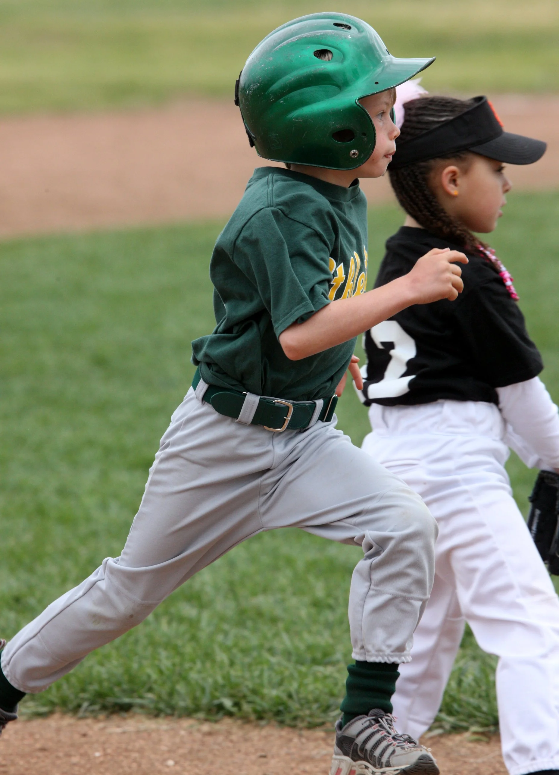 2010-4-10 ETHAN'S BIG GAME - SACRAMENTO - ROADTRIP 2010 (33).JPG