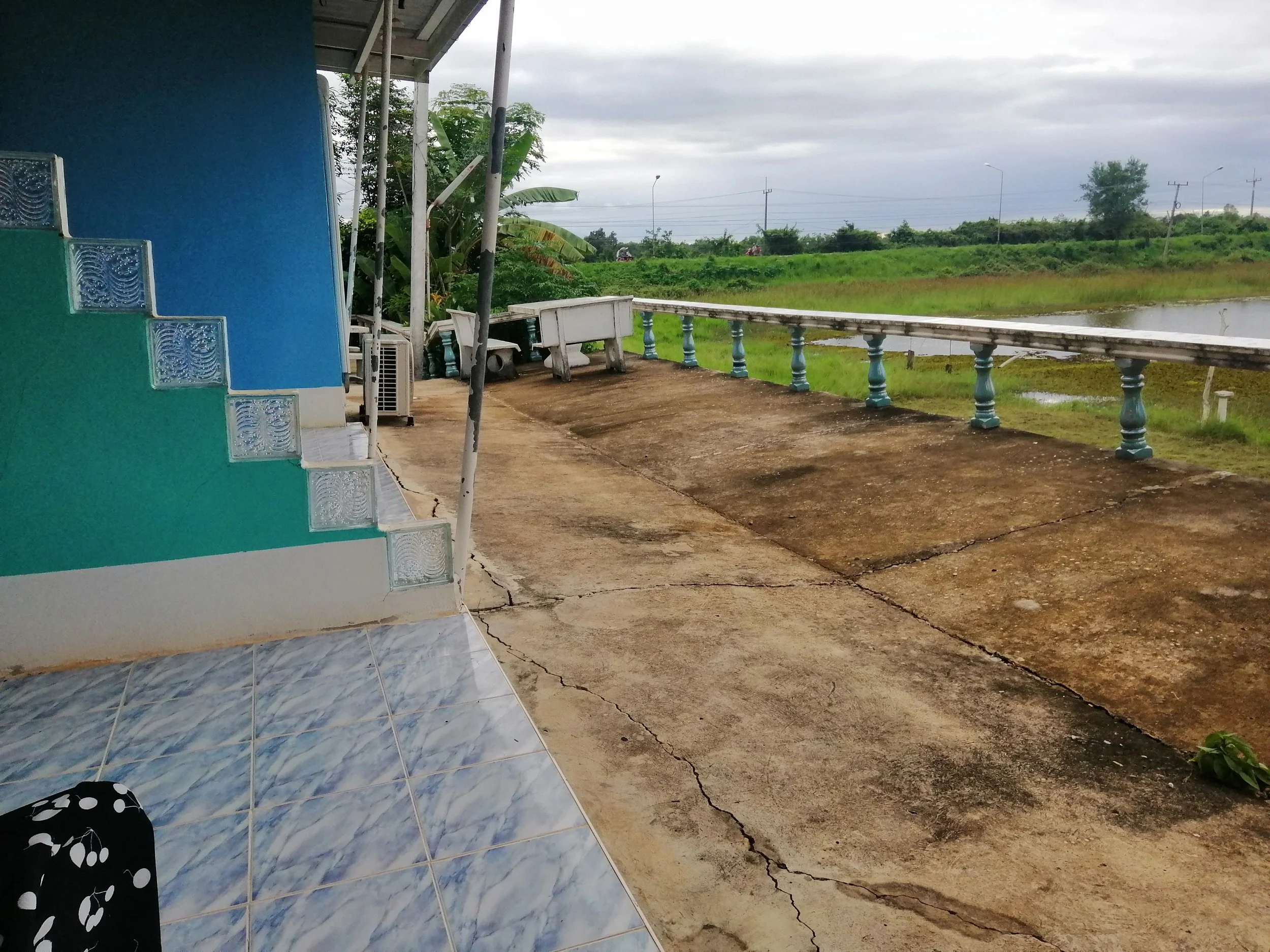 2019 Sakhon Nakhon Dive Hotel on Lake (2).jpg