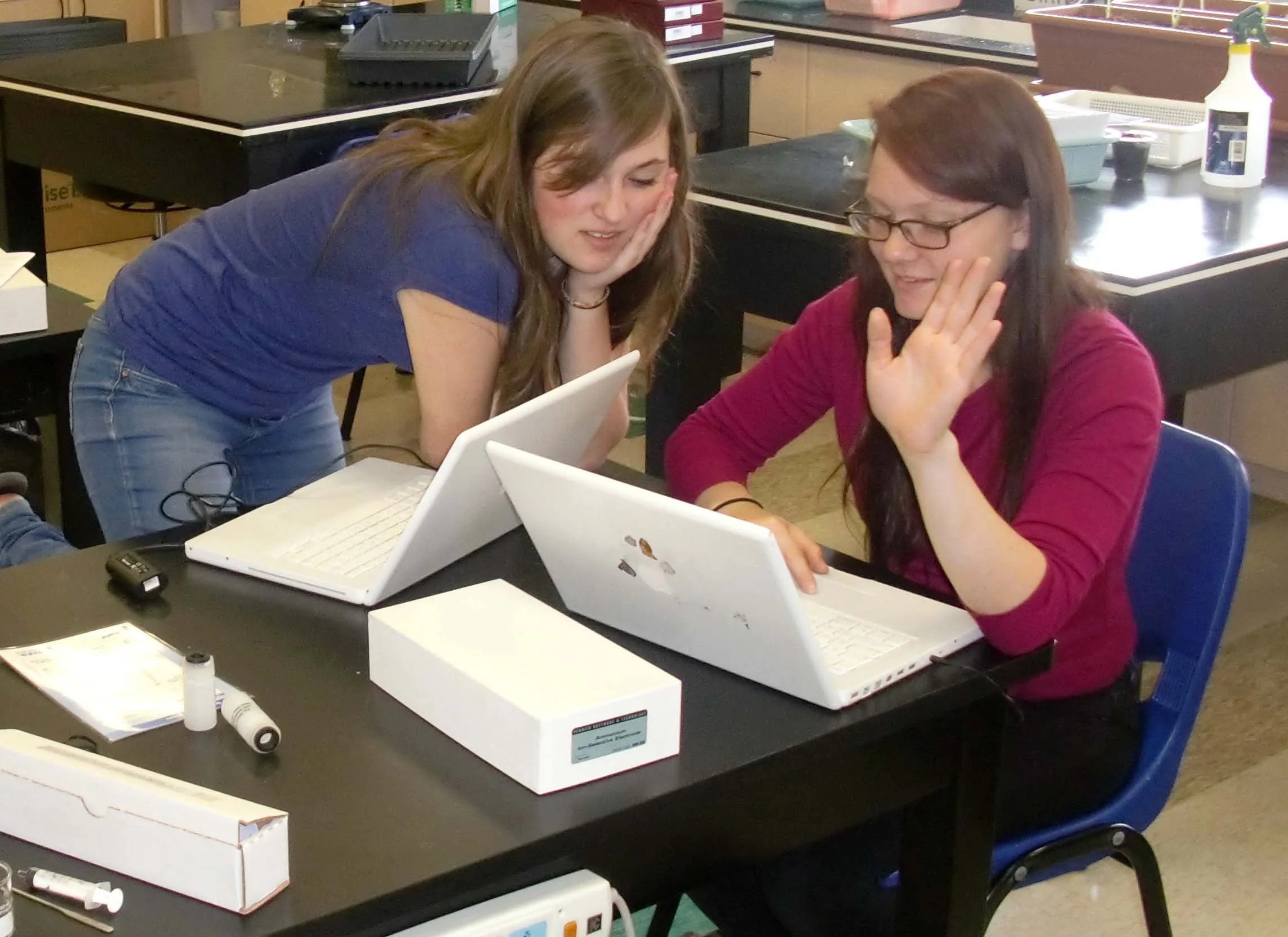 GROUP 4 PROJECTS - SEPTEMBER 2011 (5).JPG