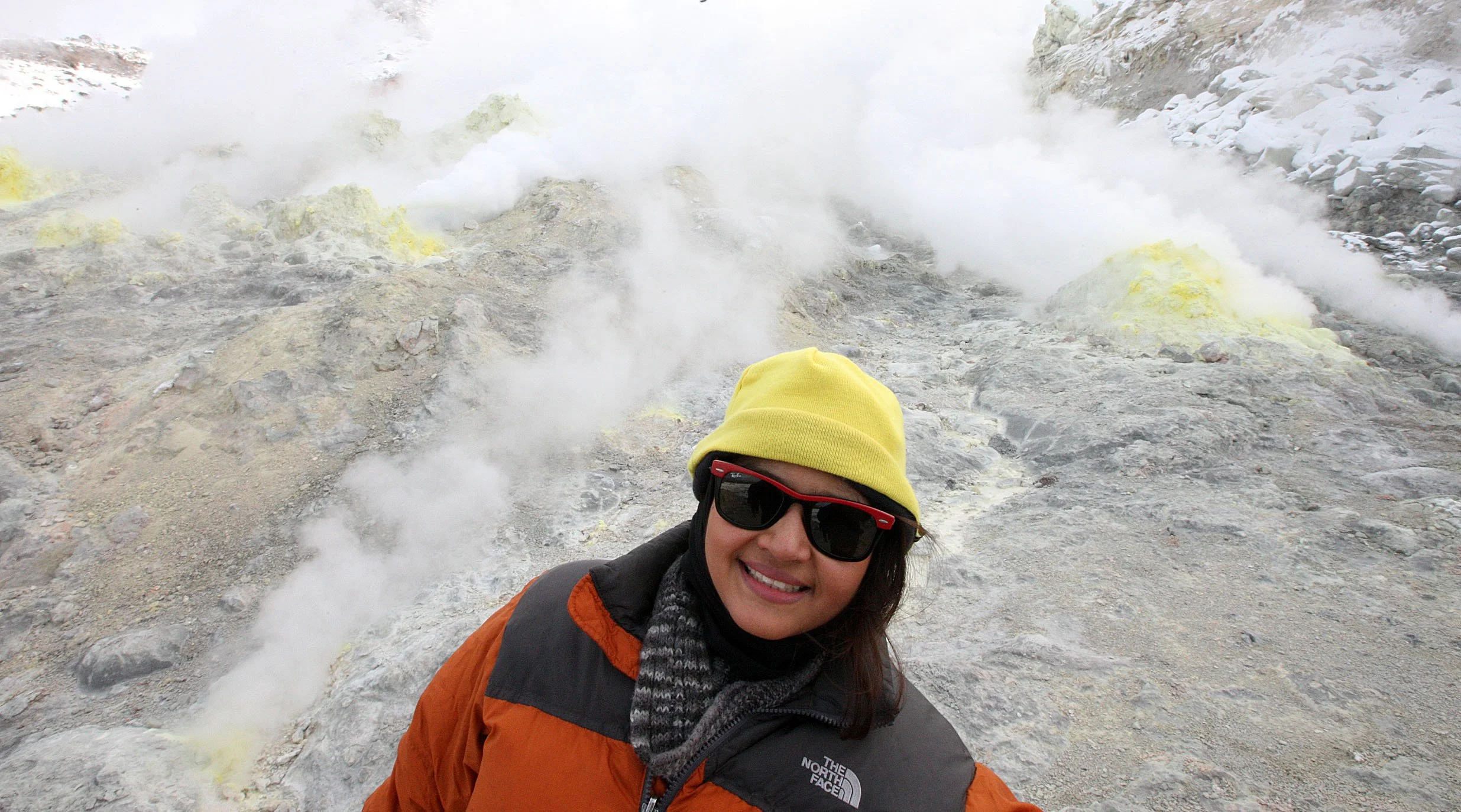 KUSSHARO LAKE, HOKKAIDO JAPAN - MT IWO FUMAROLES (22).JPG