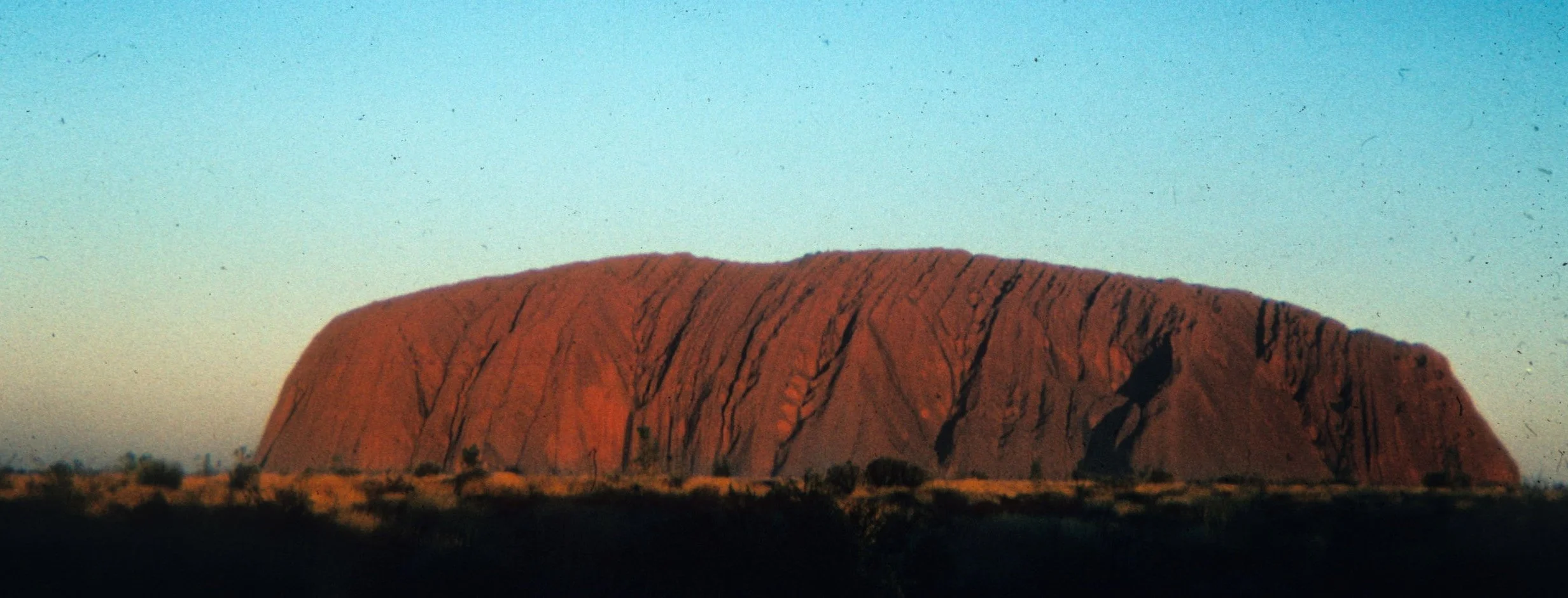 AYERS ROCK - AUSTRALIA.jpg