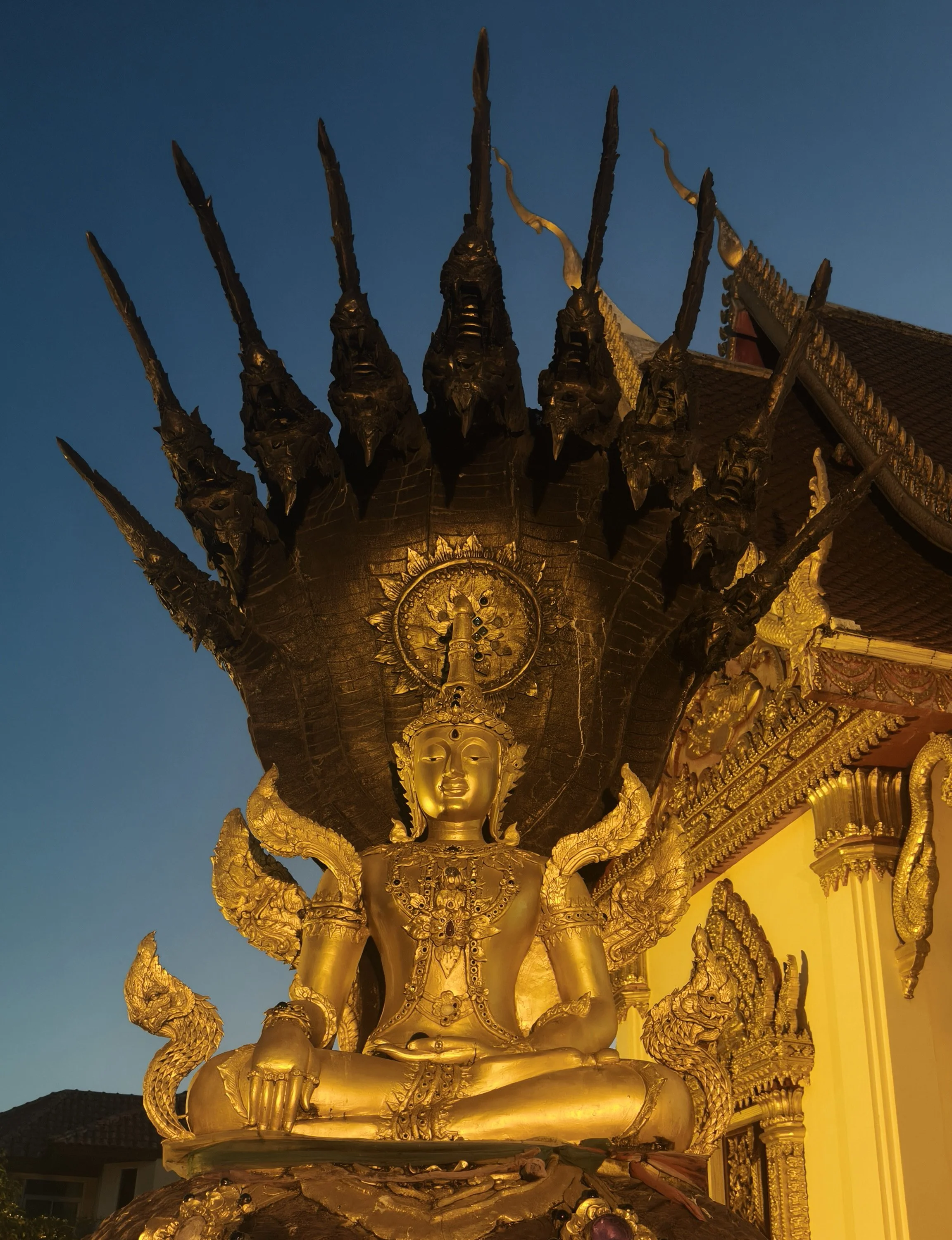 Wat Klang - Nakhon Phanom (7).jpg