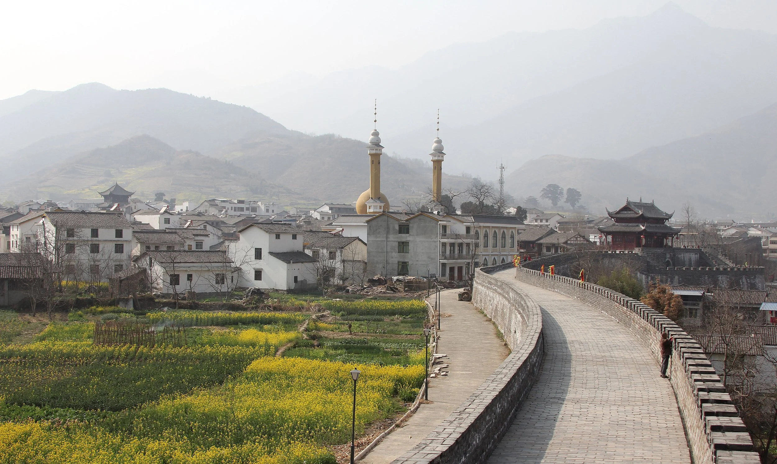 SHANGLI ANCIENT TOWN - SICHUAN CHINA (20).JPG