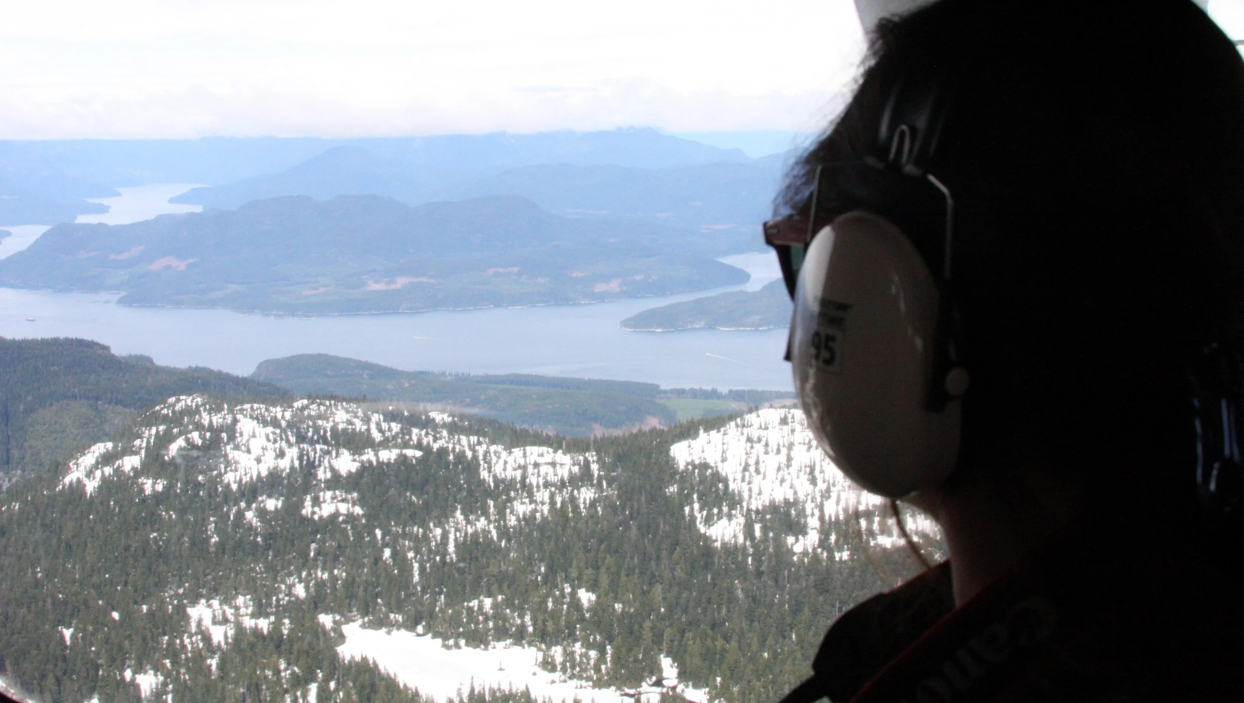 KNIGHT'S INLET - FLOAT PLANE RIDE TO MINSTREL ISLAND AND SAILCONE LODGE (11).JPG