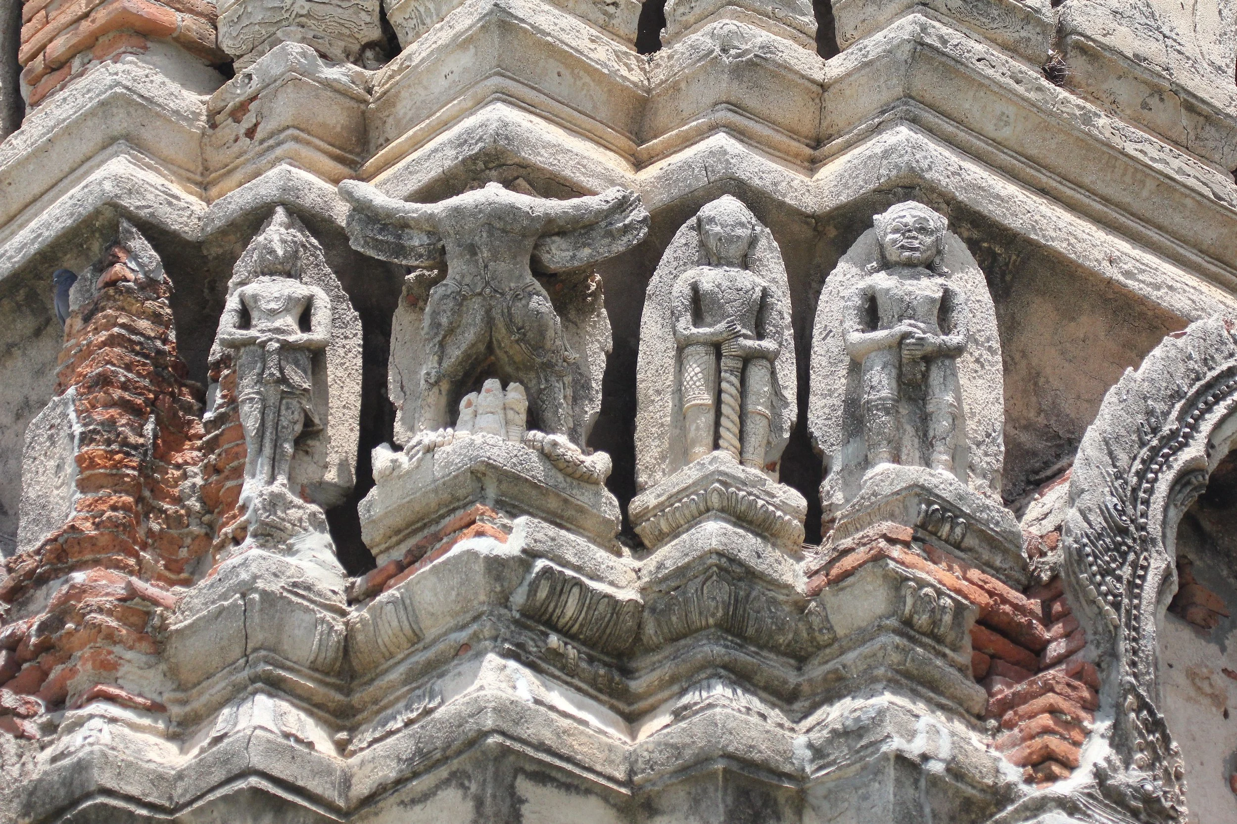2020 14-15 July Singburi Wat Na Phra That (24).JPG