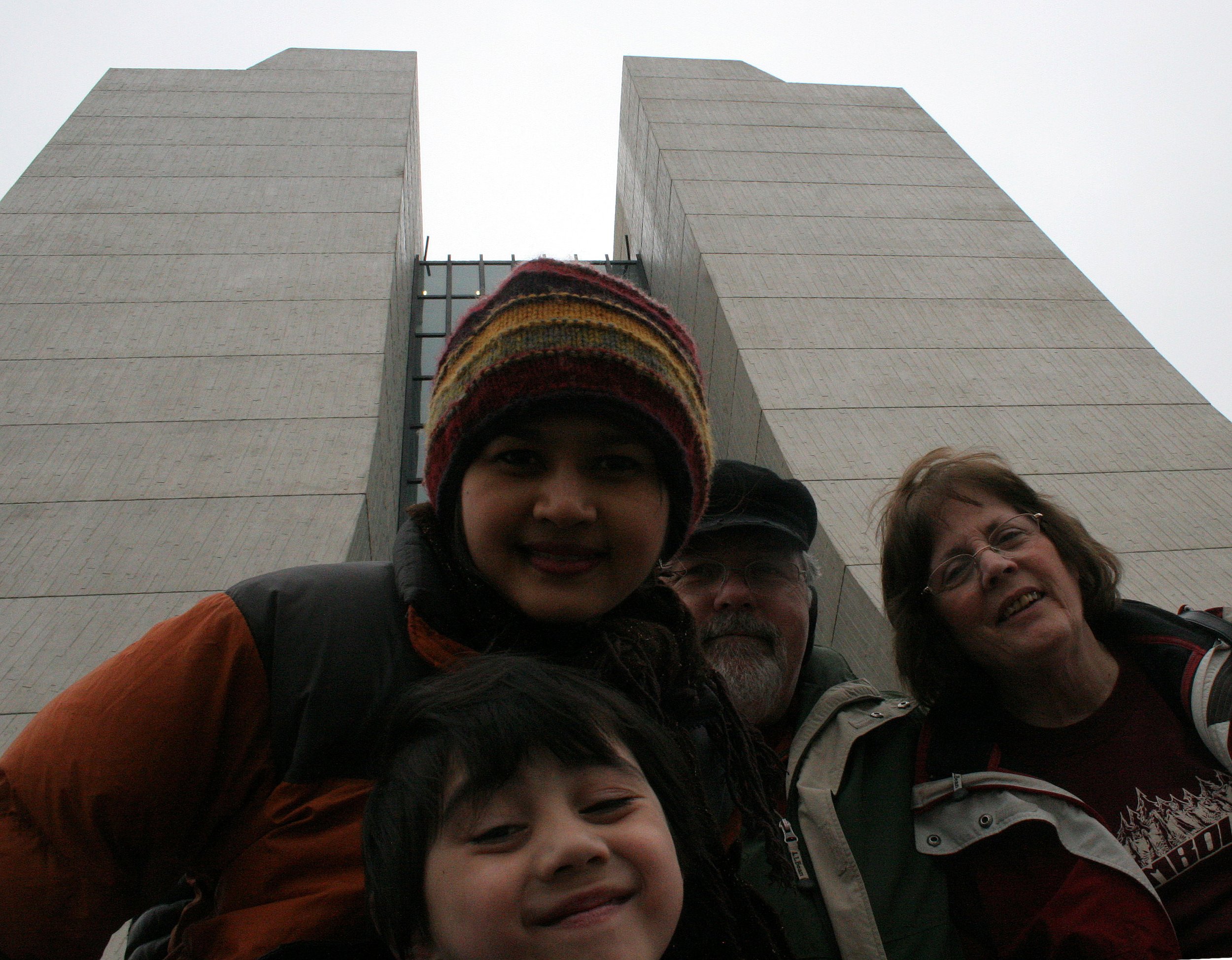 2008-3-30 CHICAGO SPRING TRIP - FERMILAB.JPG