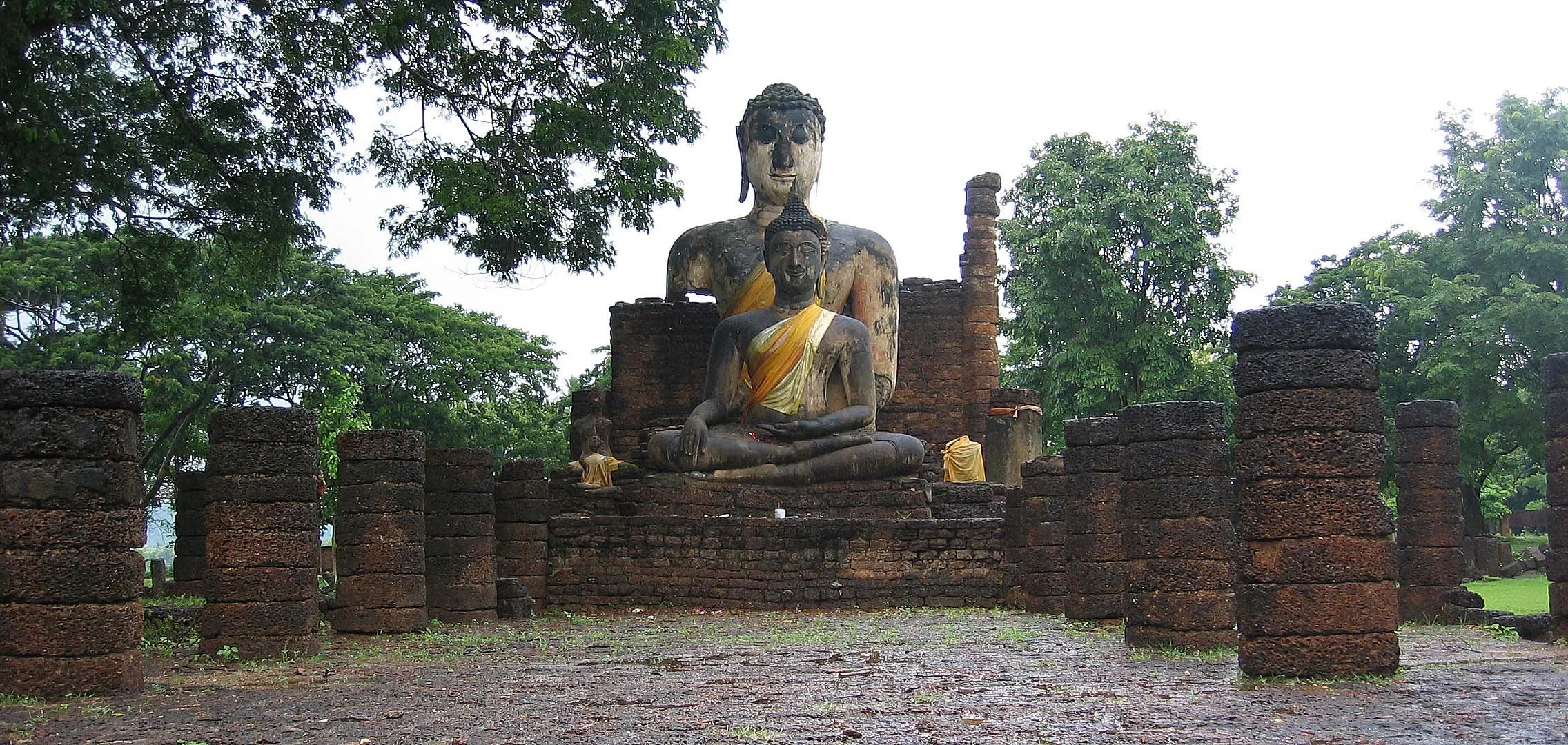 SRI SATCHANALAI - 2006 (8).jpg