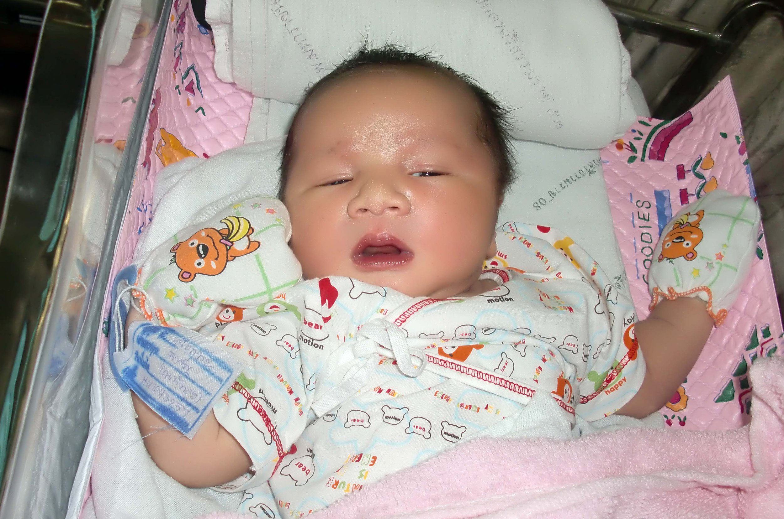 2011 Nakhonsithammarat Kak's Kid's Birth (20).JPG