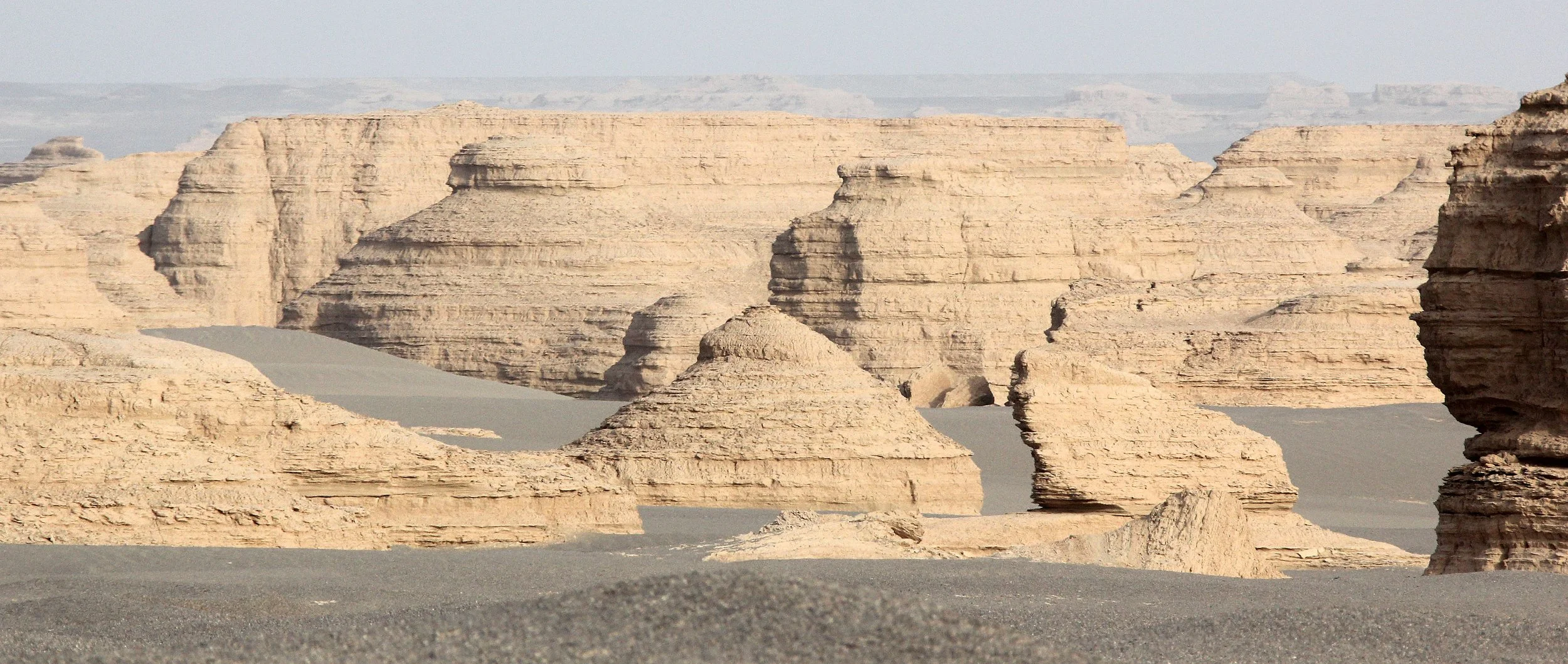 YADAN NATIONAL GEOLOGICAL RESERVE - GANSU CHINA (48).JPG