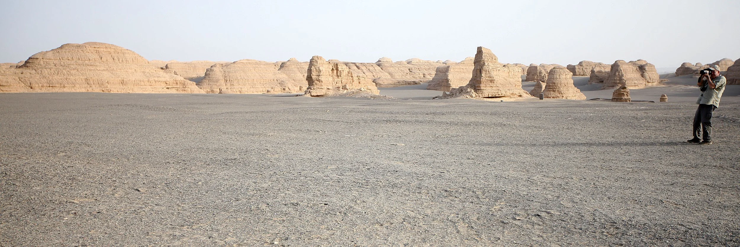 YADAN NATIONAL GEOLOGICAL PARK - GANSU CHINA (23).JPG
