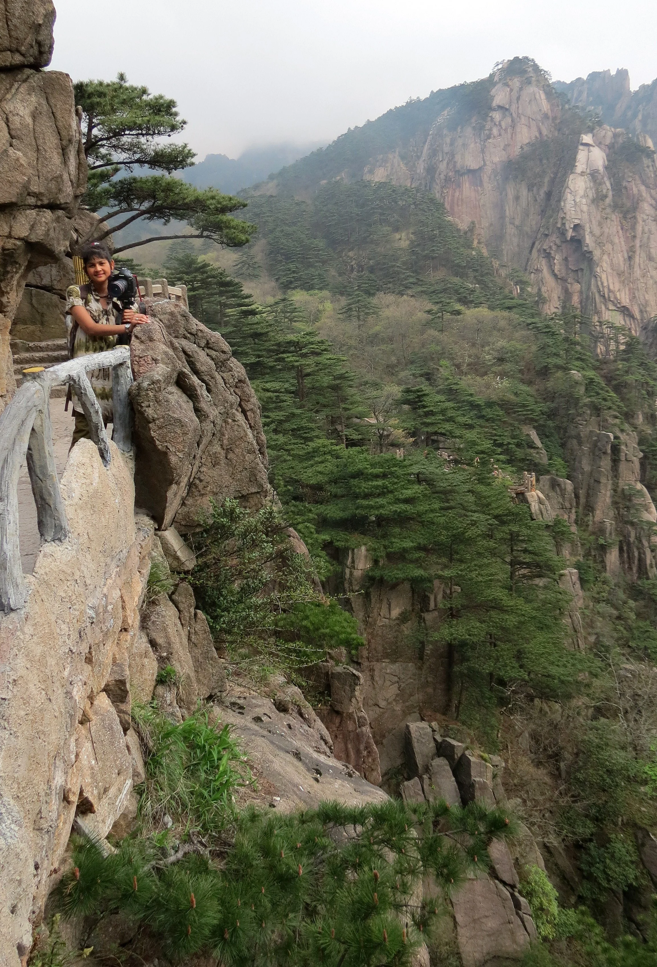HUANGSHAN NATIONAL PARK - ANHUI PROVINCE CHINA (37).JPG
