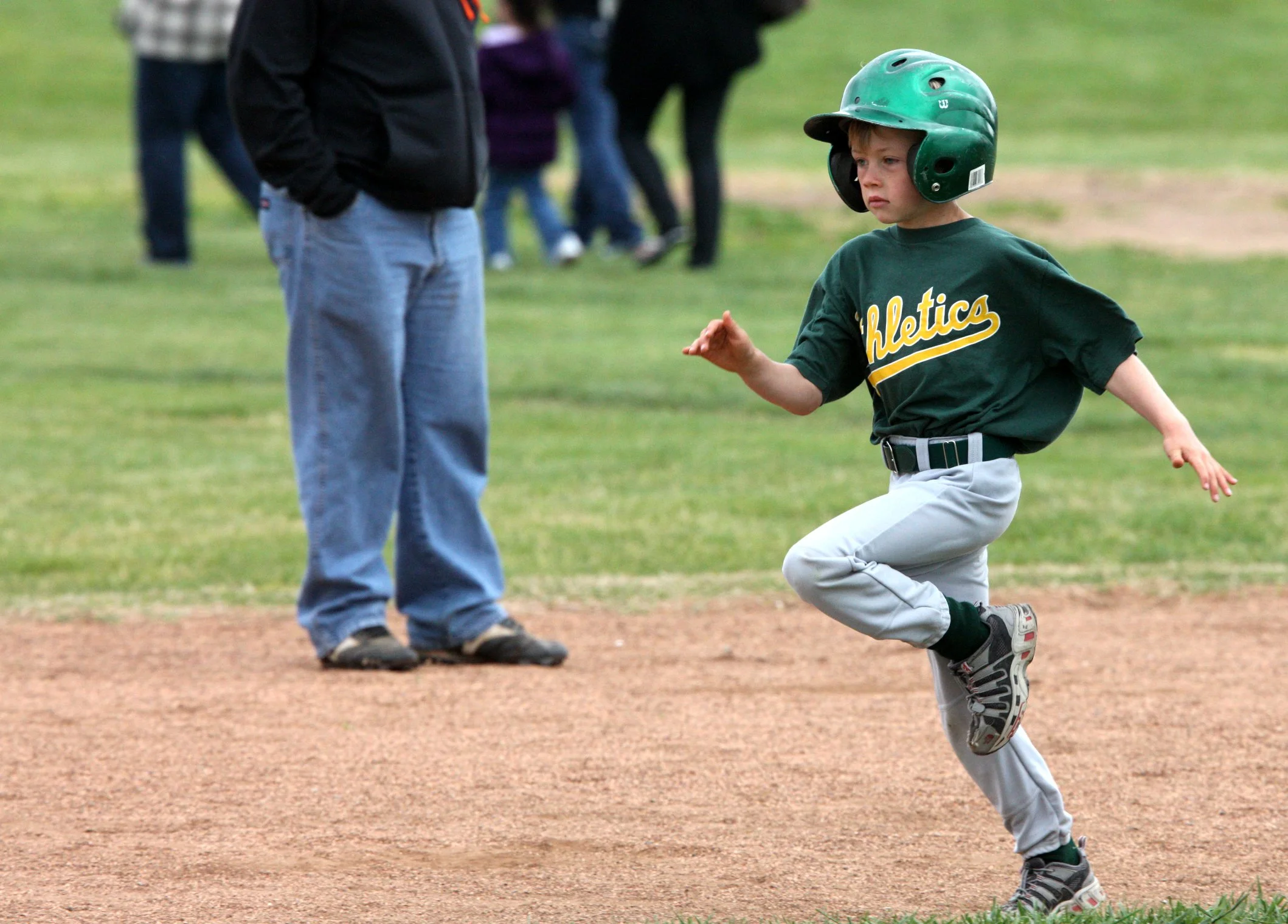 2010-4-10 ETHAN'S BIG GAME - SACRAMENTO - ROADTRIP 2010 (30).JPG