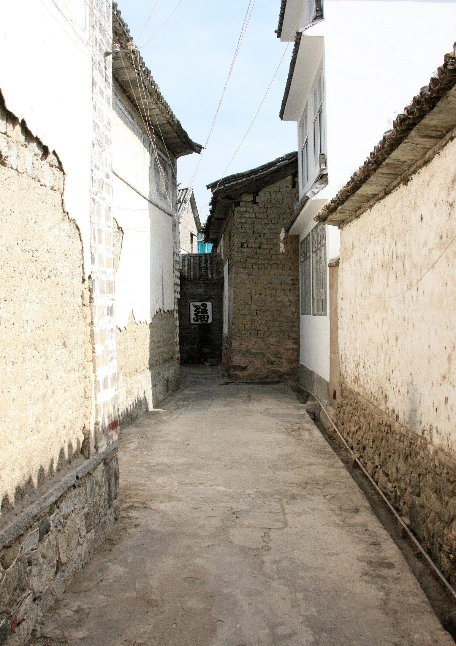 LINDEN CENTER - XIZHOU VILLAGE YUNNAN CHINA (192).JPG