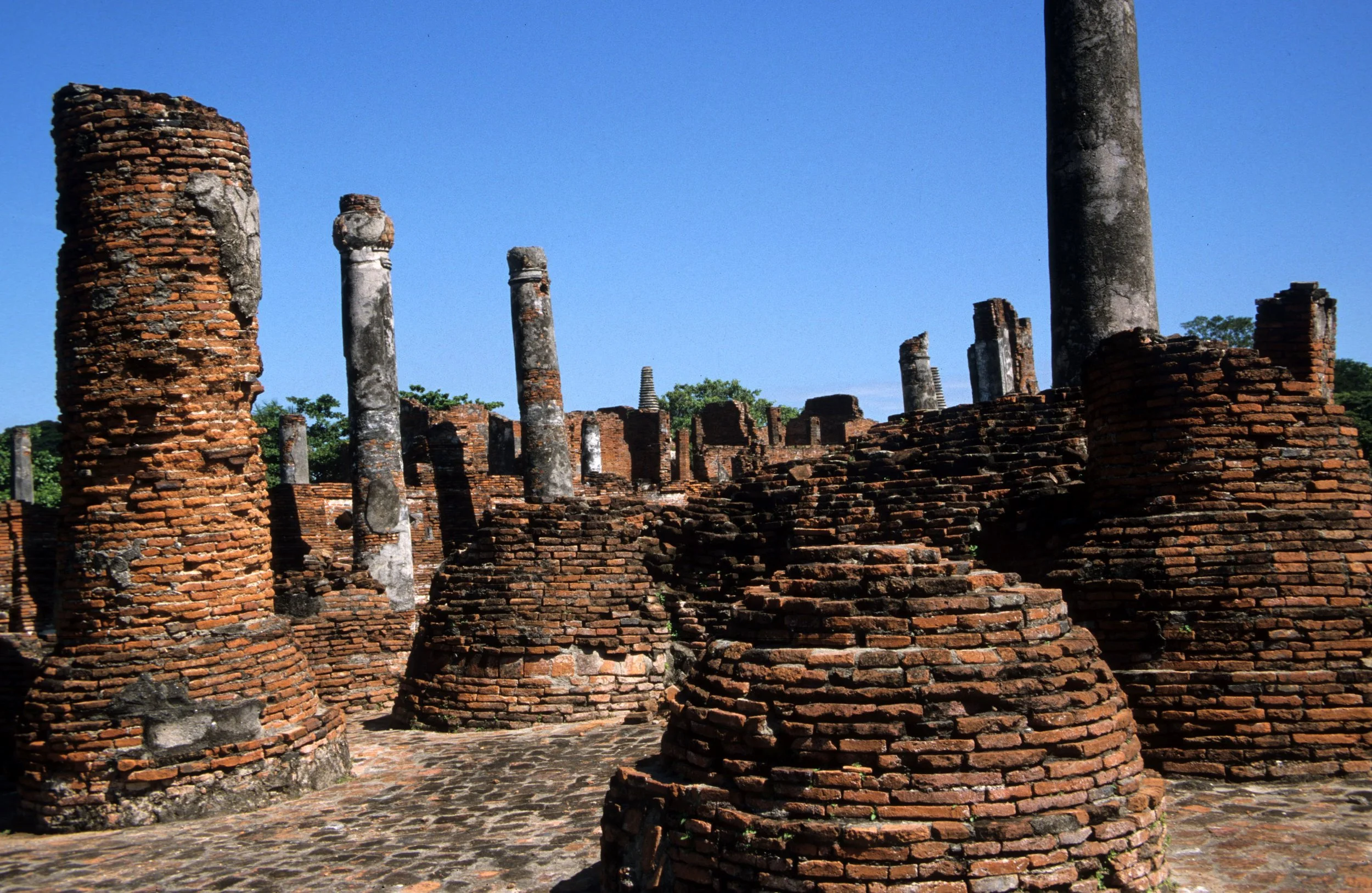 AYUDTHAYA - IMPERIAL PALACE RUINS.jpg