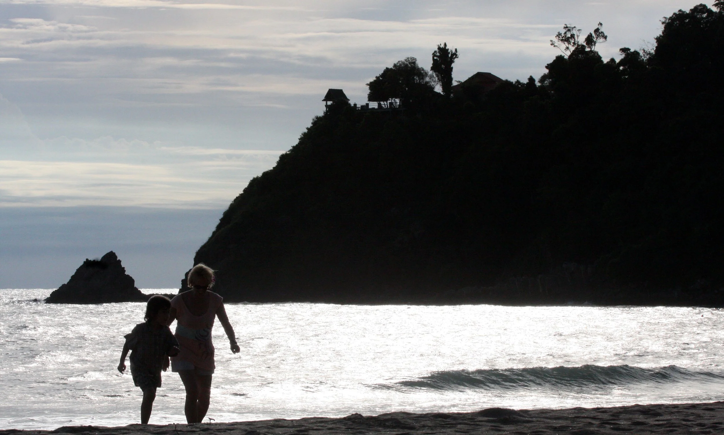 KOH LANTA - 2008 - HANGING ON THE ISLANDS (39).JPG